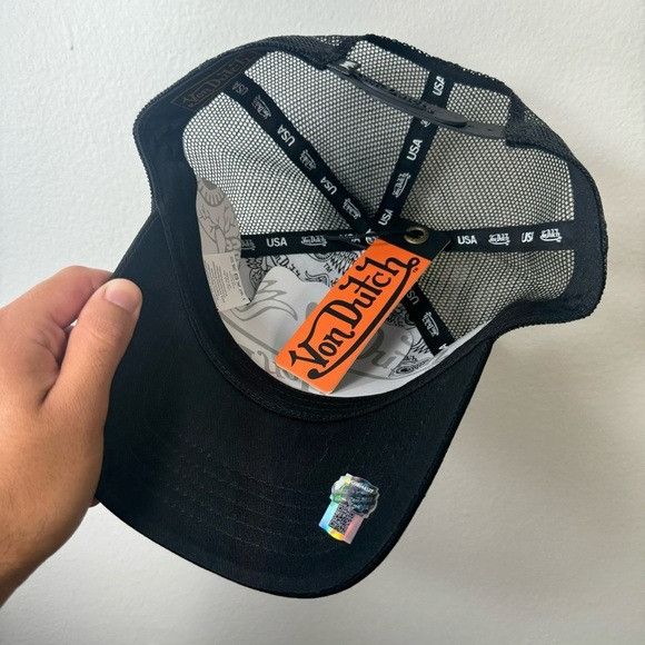 Designer × Von Dutch NWT VON DUTCH CLASSIC TRUCKER 51 BLACK WHITE PATCH HAT Size ONE SIZE - 7 Thumbnail