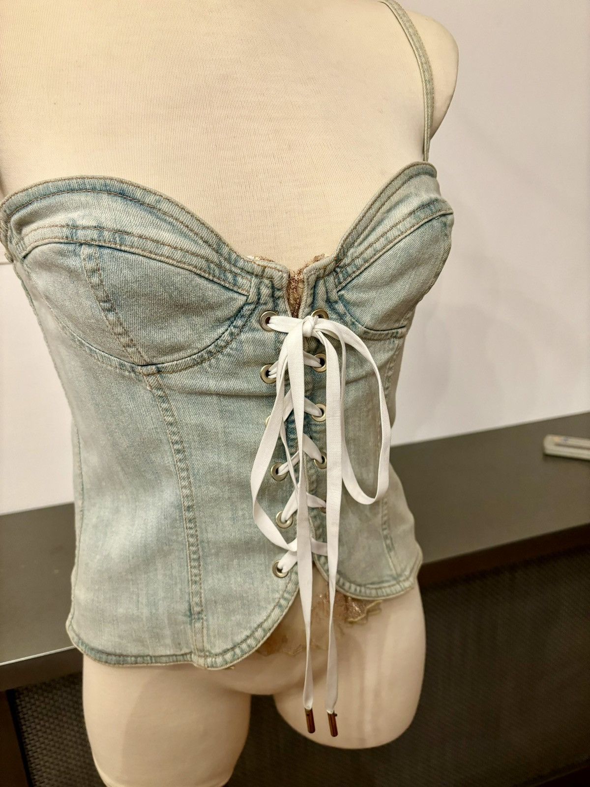 Iceberg Vintage Y2K Iceberg washed blue denim corset top Size M / US 6-8 / IT 42-44 - 4 Thumbnail