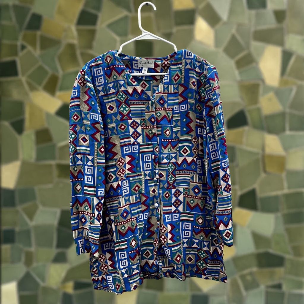 Vintage Pape'll Too Womens Blouse Button-Up Silk Aztec Long Sleeve Size 10 Blue Geometric Regular Styling Bohemian Mens? Womens Size L / US 10 / IT 46 - 1 Thumbnail