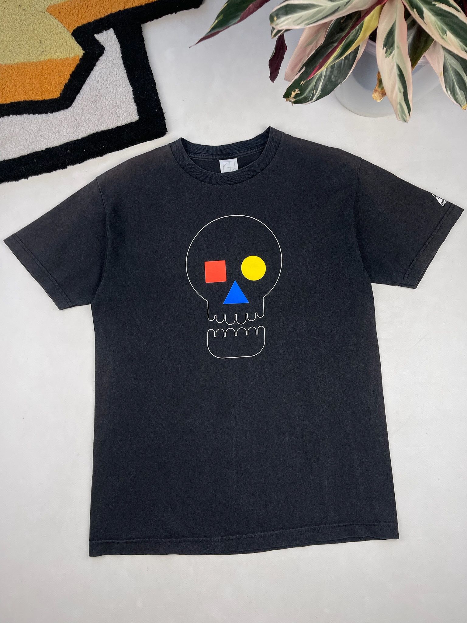 Vintage Vintage skull art tee Salvador dali pablo picasso mc Escher Size US M / EU 48-50 / 2 - 1 Thumbnail