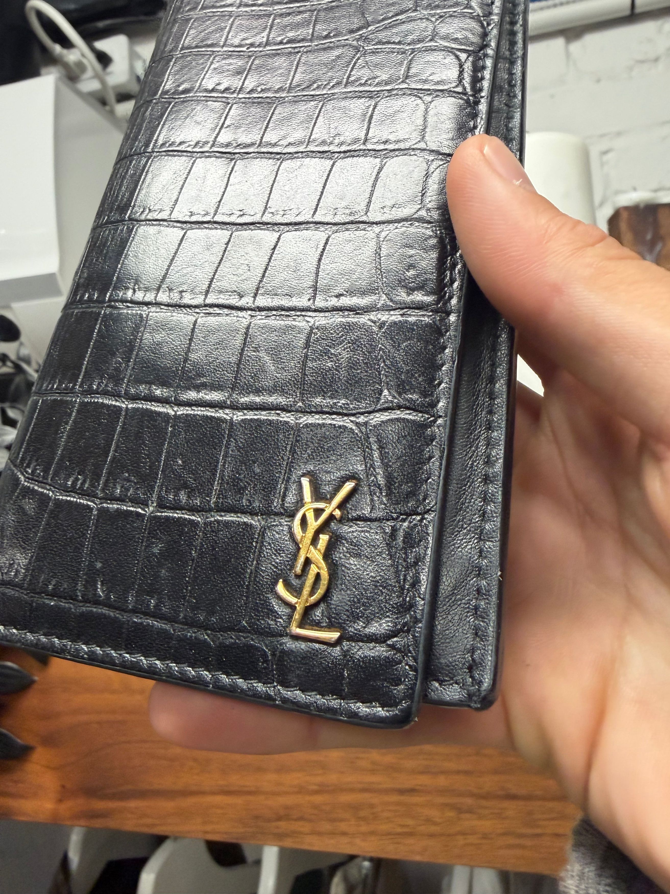 Saint Laurent Paris Saint Laurent Crocodile Embossed Leather Long Wallet Size ONE SIZE - 2 Thumbnail