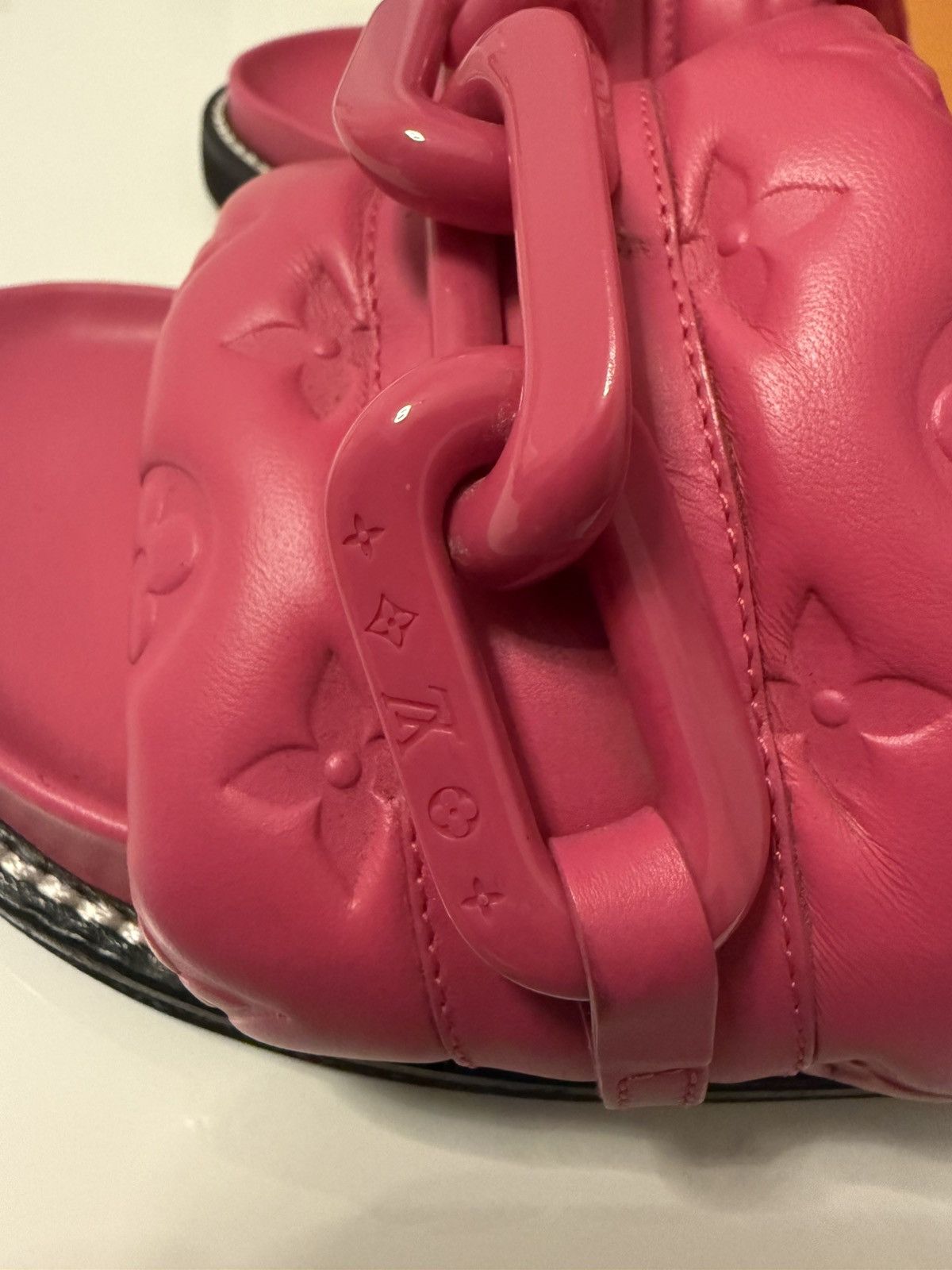 Louis Vuitton LOUIS VUITTON CALFSKIN EMBOSSED MONOGRAM SUNSET FLAT COMFORT Size US 10 / IT 40 - 2 Thumbnail