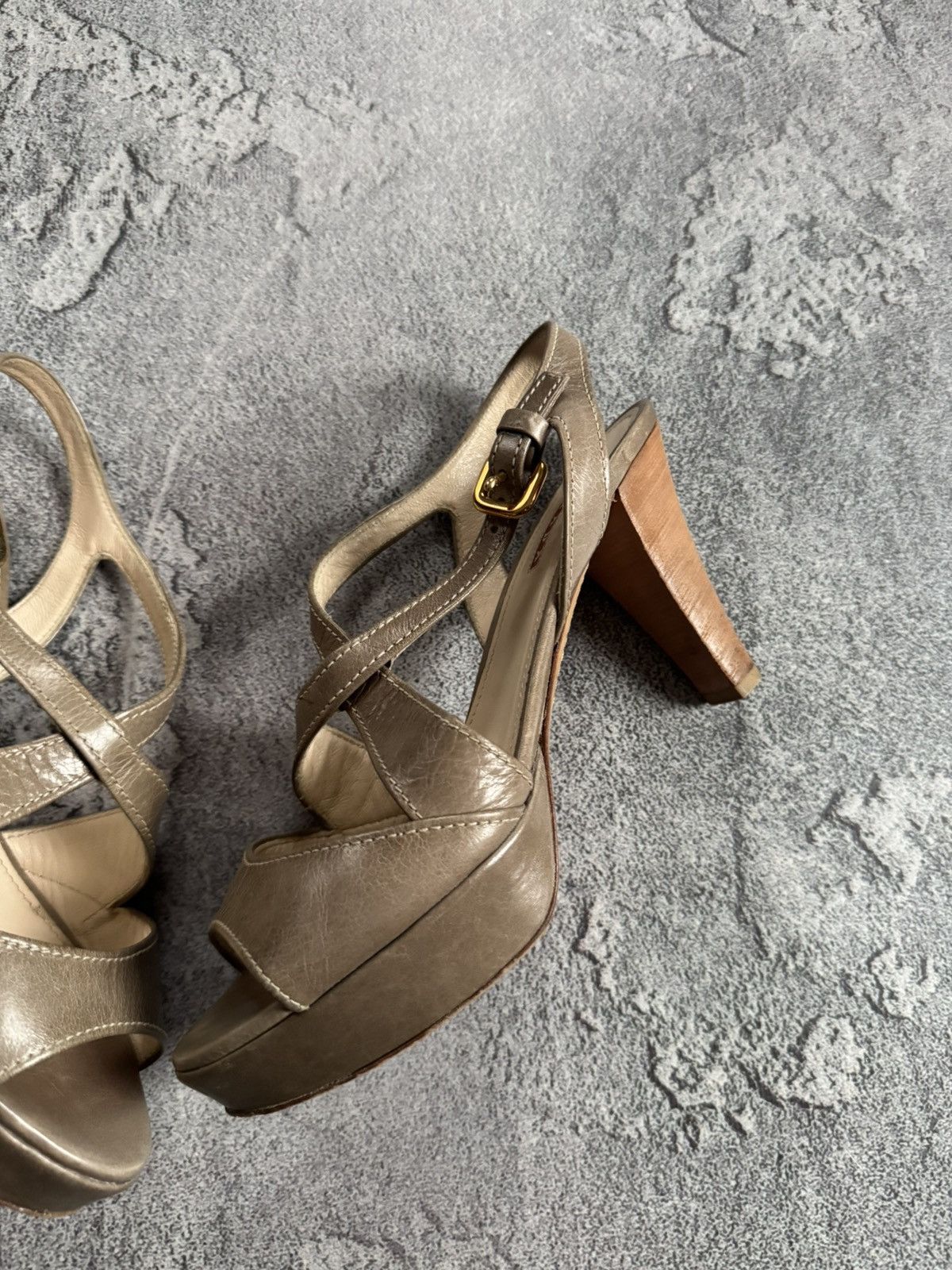 Prada Prada 38size sandals high heels shoes luxury old money 00s Size US 8 / IT 38 - 5 Thumbnail