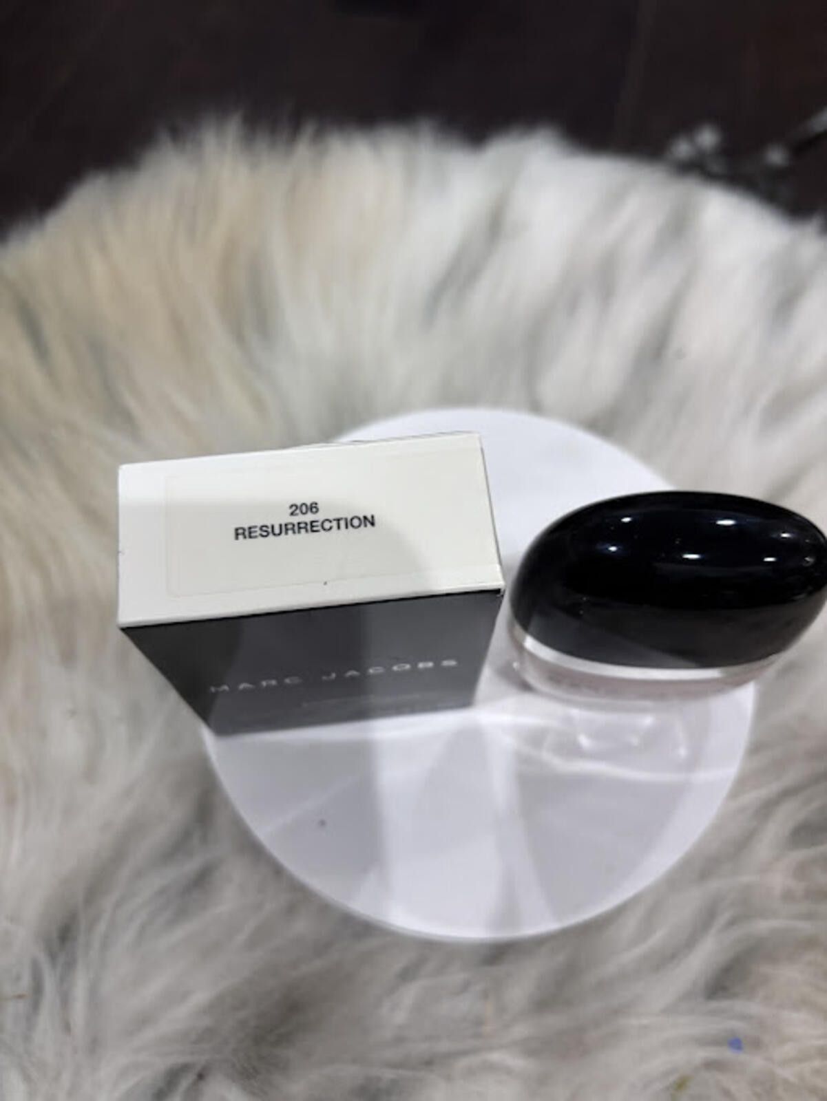 Marc Jacobs Marc Jacobs Enamored Nail Polish 13ml Shade 206 Resurrection Size ONE SIZE - 2 Thumbnail