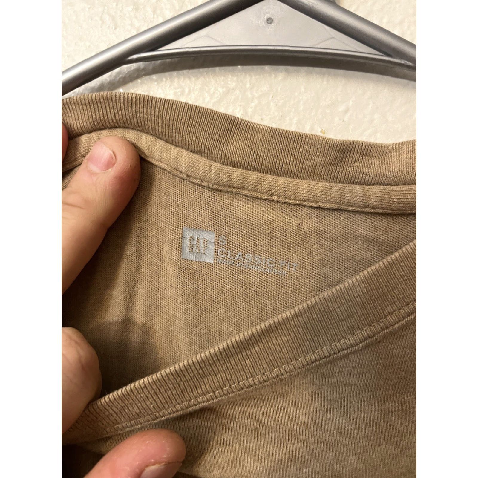 Gap VINTAGE Gap USA T-Shirt Brown Cotton Small Short Sleeve Crew Neck Men S 90s Vintage USA Size US S / EU 44-46 / 1 - 3 Thumbnail