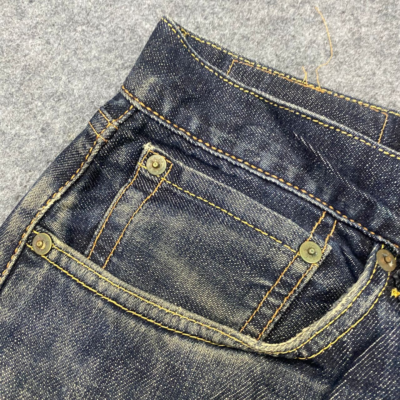 Japanese Brand Vintage Levis 505 Selvegde Redline Distressed Denim Size US 34 / EU 50 - 10 Thumbnail