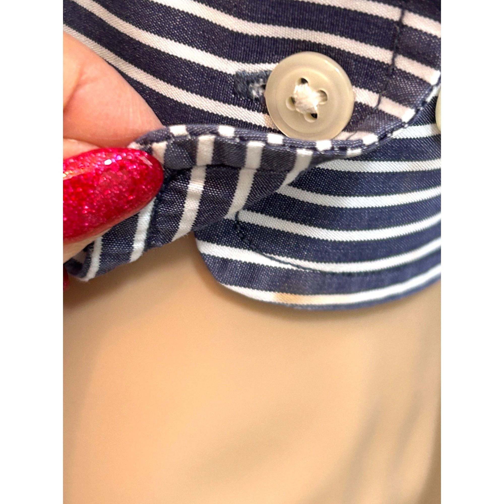Gap Gap Men’s Fitted Button Down Shirt M 15-15.5 Long Sleeve Poi Size US M / EU 48-50 / 2 - 8 Thumbnail