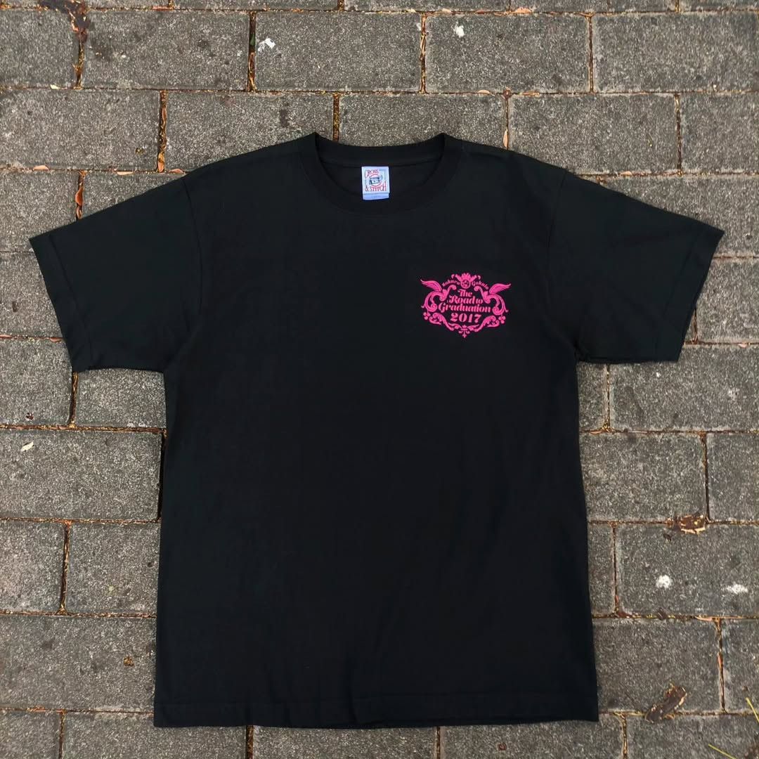 Band Tees Sakura Gakuin BABYMETAL Road To Graduation 2017 Tee Size US L / EU 52-54 / 3 - 2 Thumbnail