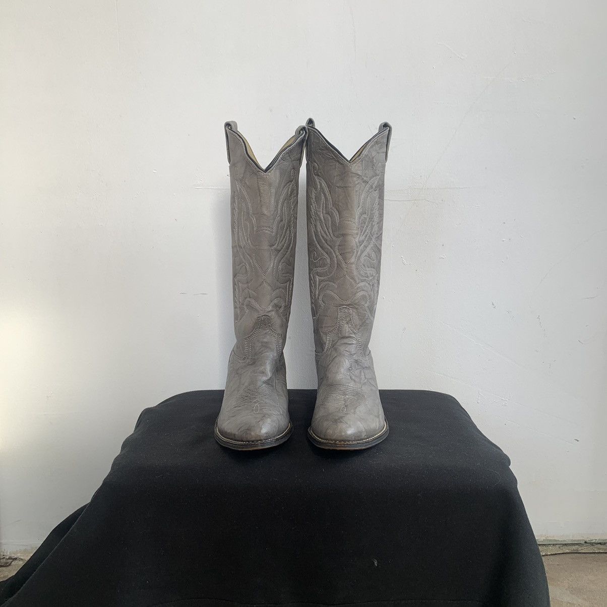 Sendra Vintage sendra style 80s Boot gray Western Cowboy Boots USA Size US 7 / EU 40 - 3 Thumbnail