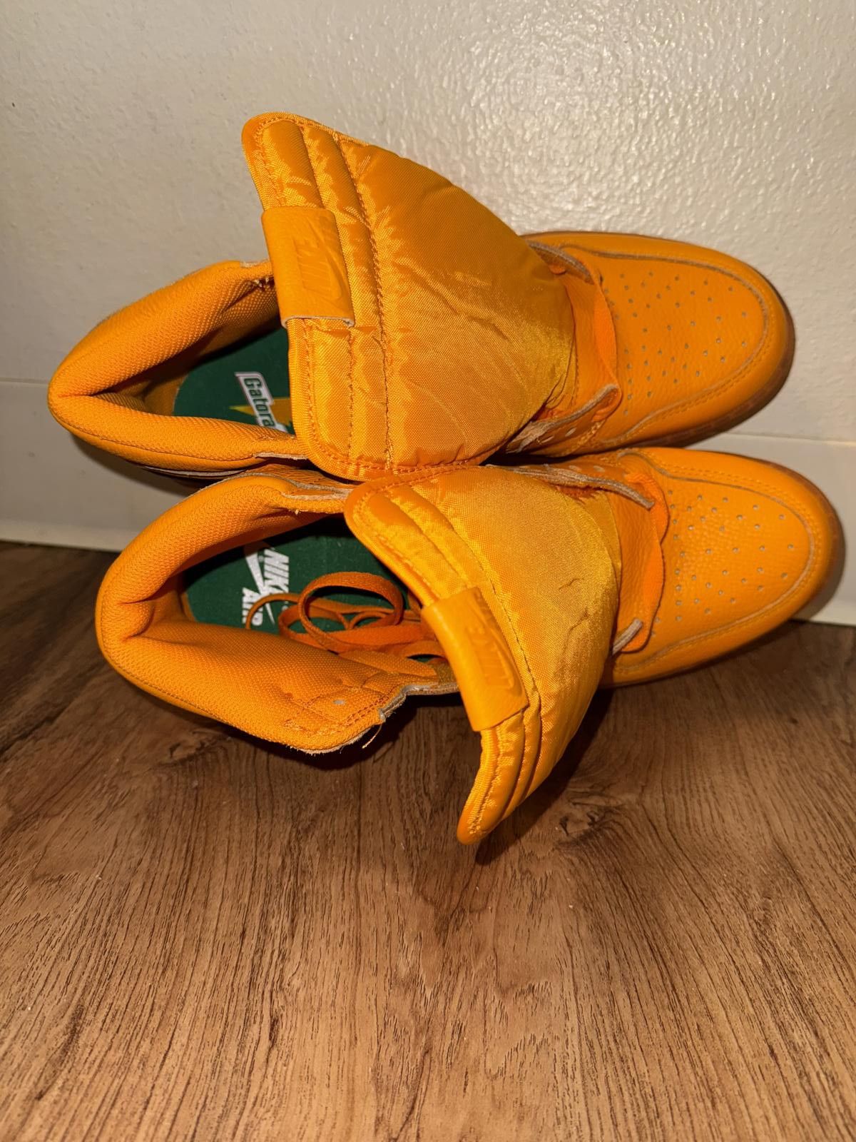 Nike Jordan 1 Retro High Gatorade Orange Peel Size US 11 / EU 44 - 9 Thumbnail