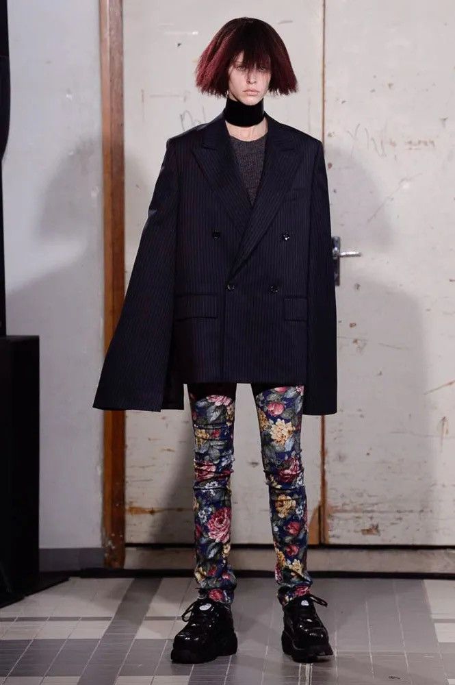 Comme des Garcons × Junya Watanabe AD2018 Runway Junya Watanabe Comme Des Garcons Floral Pant Size 28" / US 6 / IT 42 - 1 Thumbnail