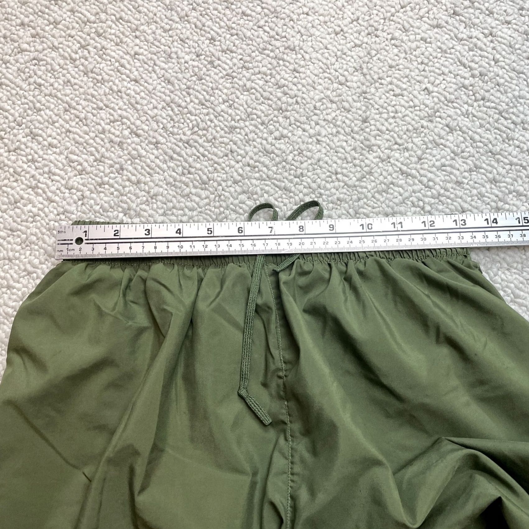 Vintage Unbranded Athletic Shorts Womens 26x5 Green Stretch Lightweight Elastic Waist Shirt? Size 26" / US 2 / IT 38 - 5 Thumbnail