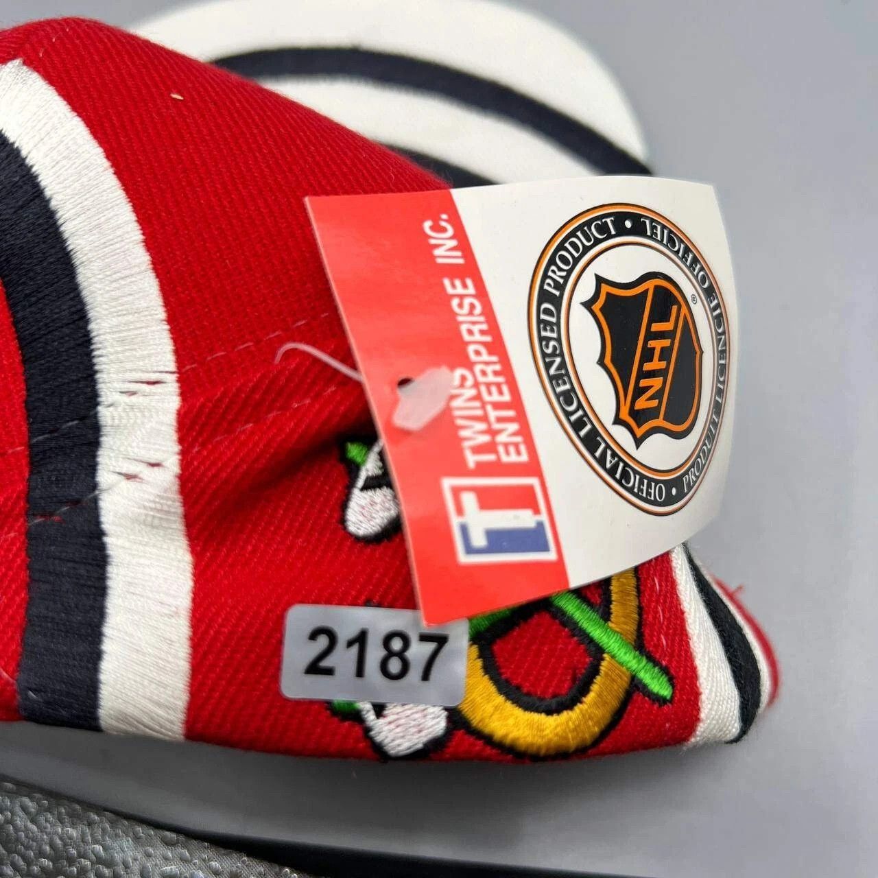 Twins Enterprise Inc. × Vintage Chicago Blackhawks Hat Men Twins Enterprise NHL Snap Back Size ONE SIZE - 8 Thumbnail