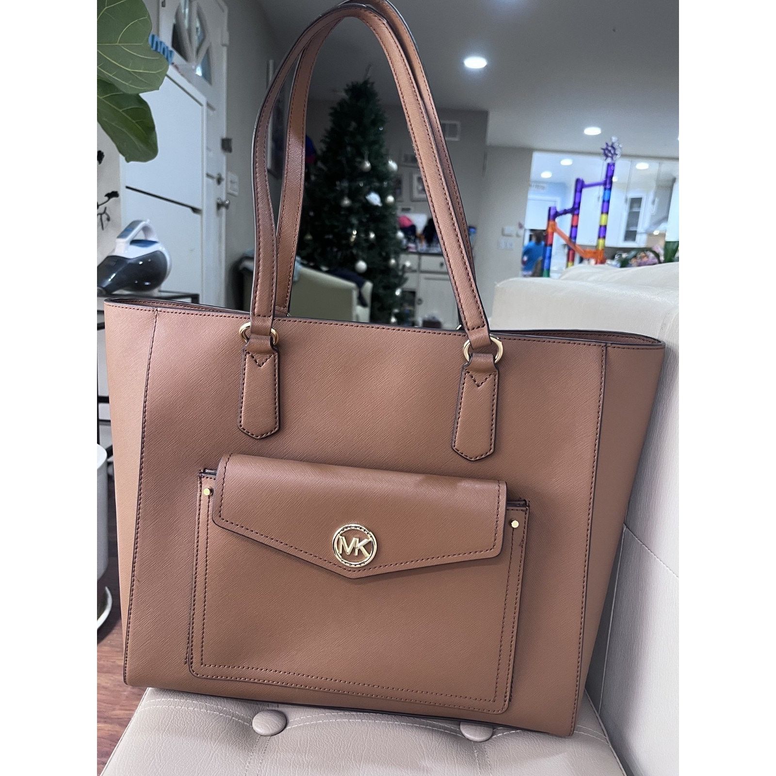 Michael Kors New Michael Kors Joey Large Saffiano Leather Pocket Tote Size ONE SIZE - 8 Thumbnail