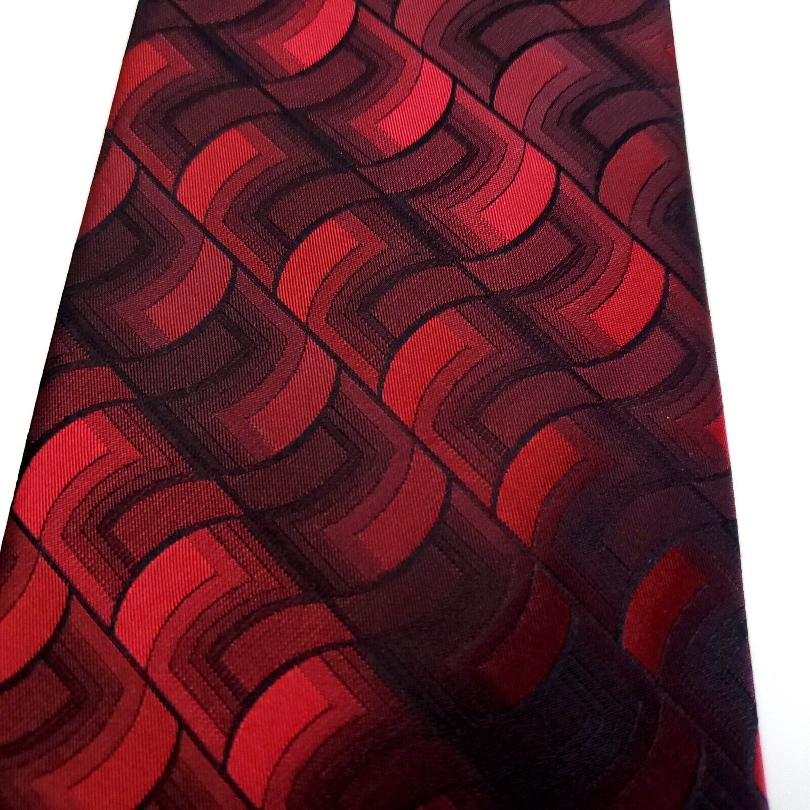 Arrow Arrow Abstract Striped Red Woven Wide Silk Tie Size ONE SIZE - 2 Thumbnail