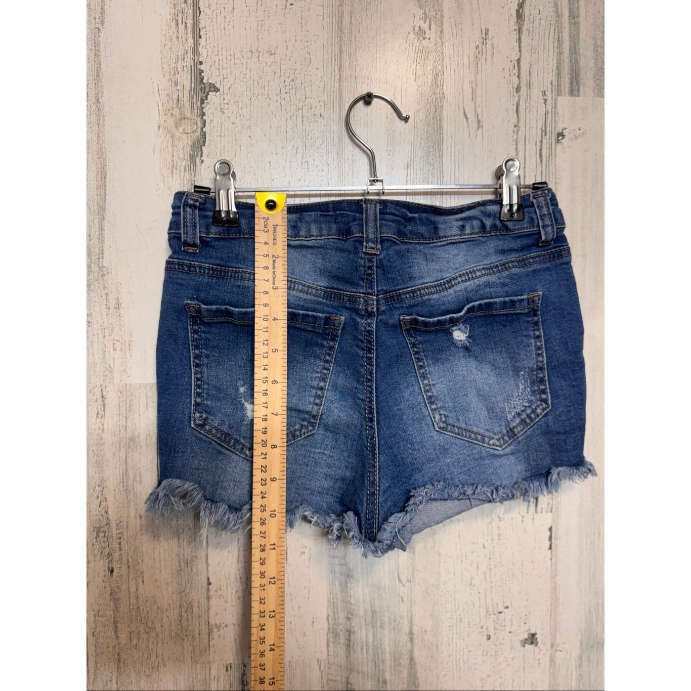 Other Wax Jean Denim Distressed Cutoff Shorts Women’s Size Small B Size 26" / US 2 / IT 38 - 3 Thumbnail