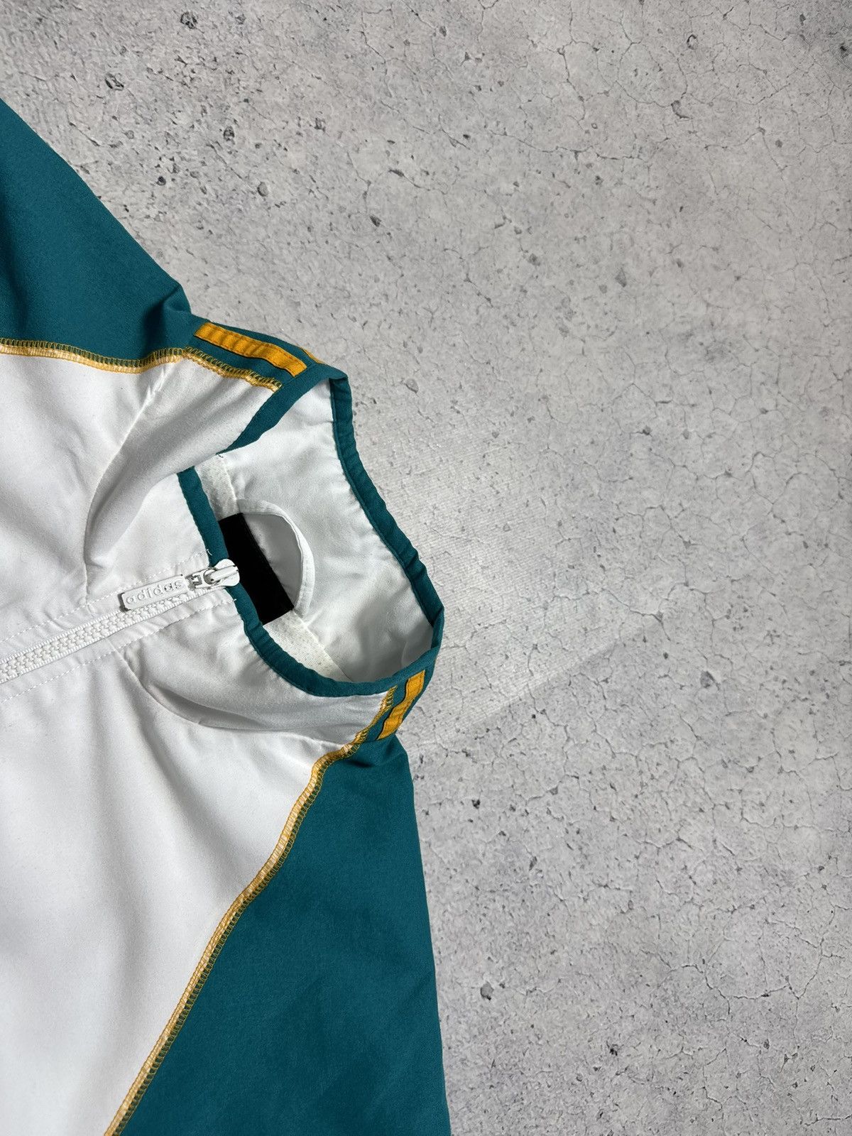 Adidas Adidas Vintage Nylon Light Full Zip Jacket Size US S / EU 44-46 / 1 - 7 Thumbnail