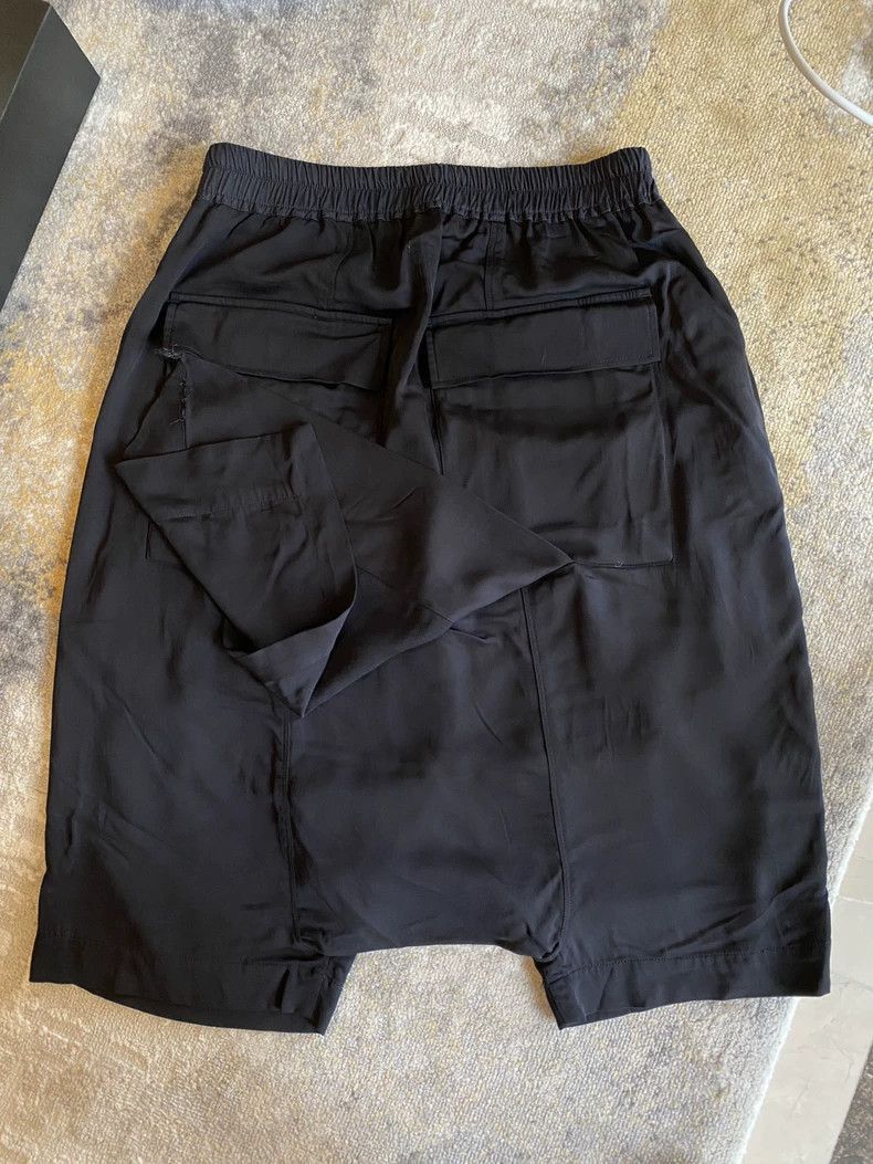 Rick Owens Rick Owens Silk Shorts with Drawstring-2506 Size US 44 / EU 60 - 4 Thumbnail