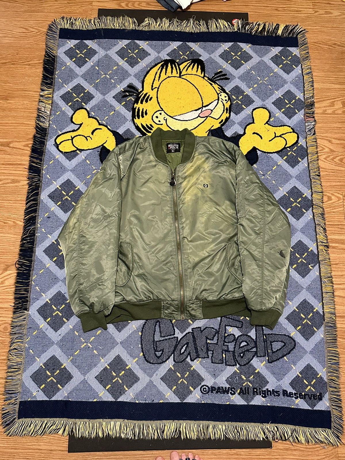 Southpole bomber jacket olive deals