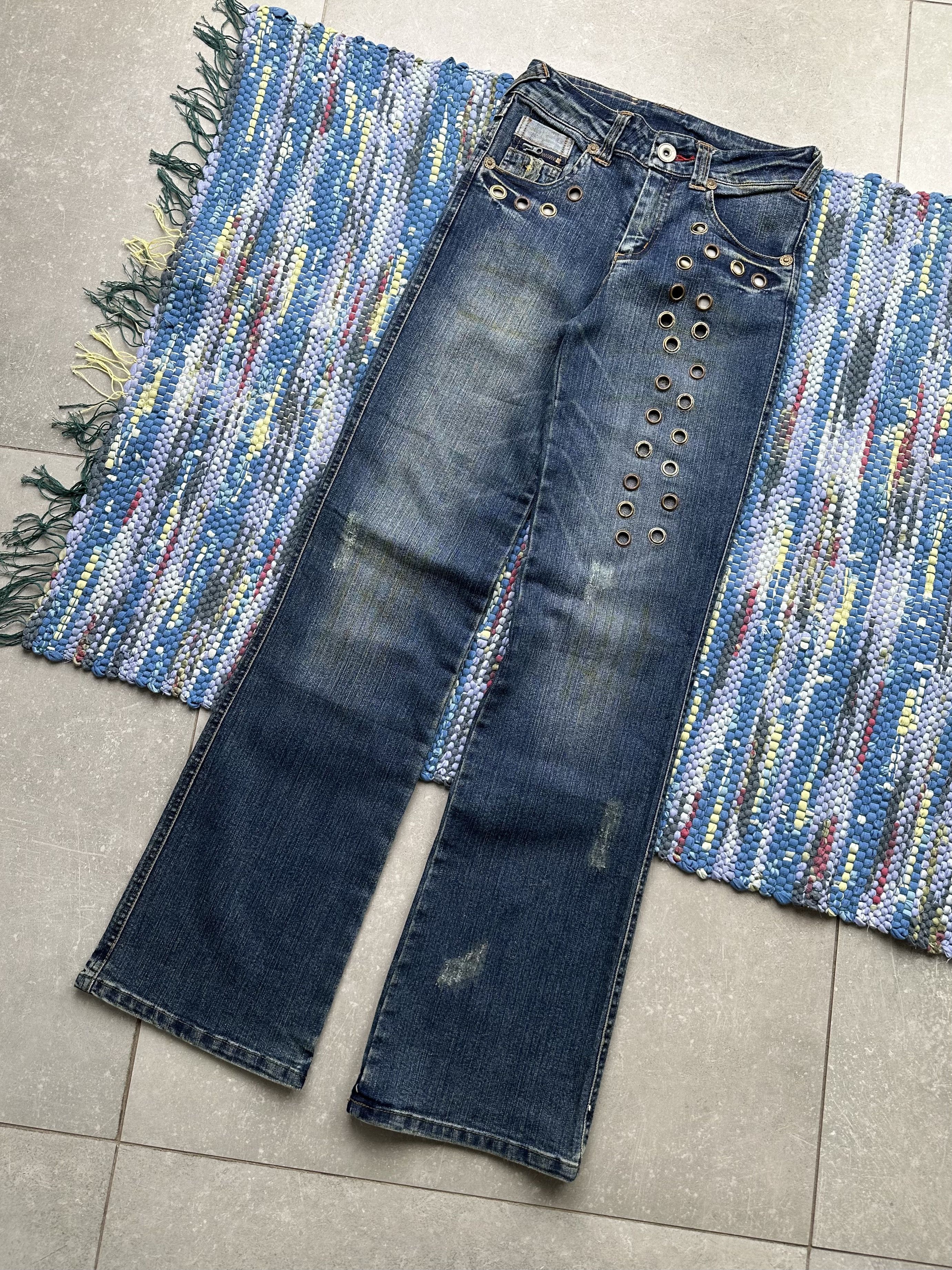 image of Avant Garde x Vintage Flare Jeans in Blue, Women's (Size 24)
