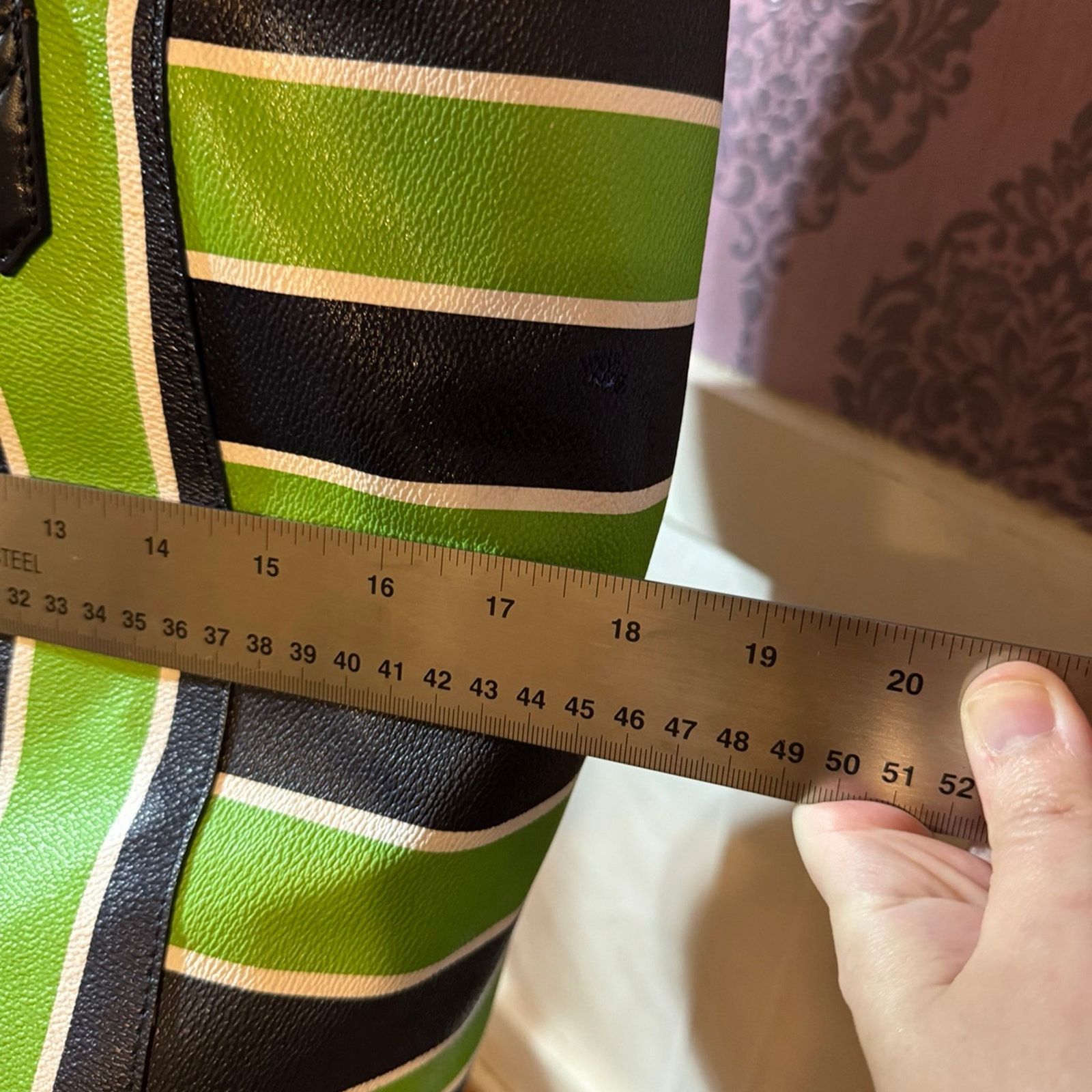 Vera Bradley Vera Bradley Lucky stripe breakaway tote Size ONE SIZE - 10 Thumbnail