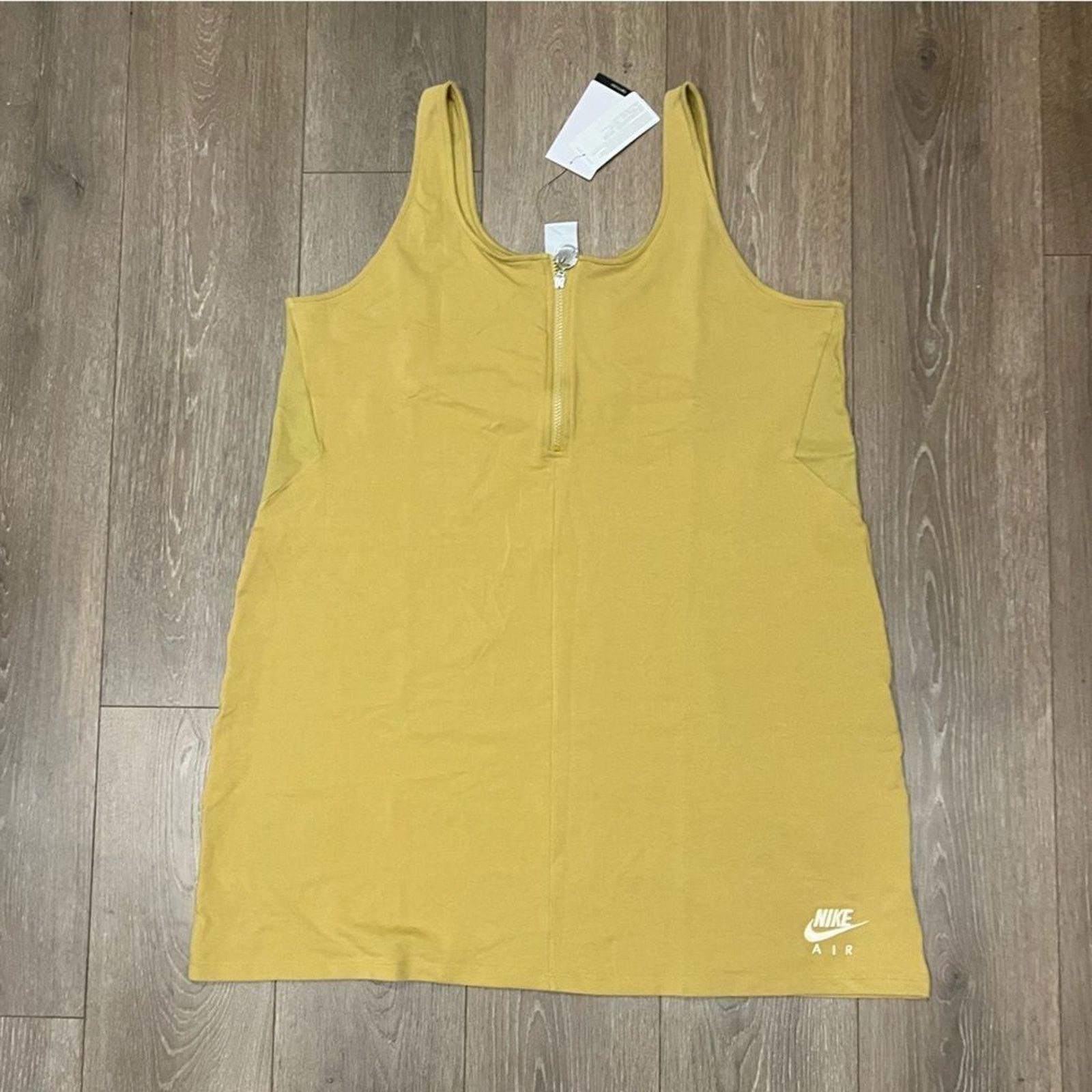 Nike NWT Nike Air Khaki Dress Zip Up - Size 1X Size XS / US 0-2 / IT 36-38 - 1 Thumbnail