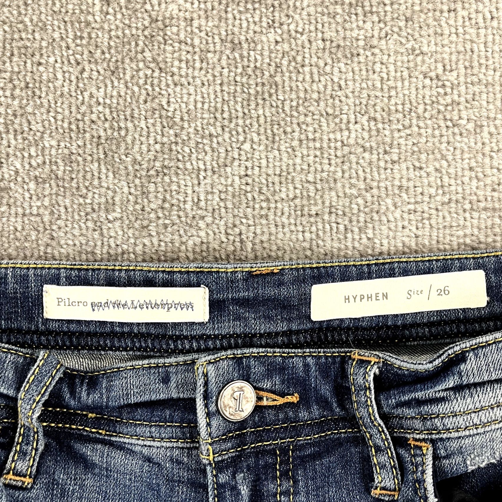 Vintage PILCRO & THE LETTERPRESS Shorts Women Size 26 x 6.5" HYPHEN Distressed Denim Size 26" / US 2 / IT 38 - 3 Thumbnail