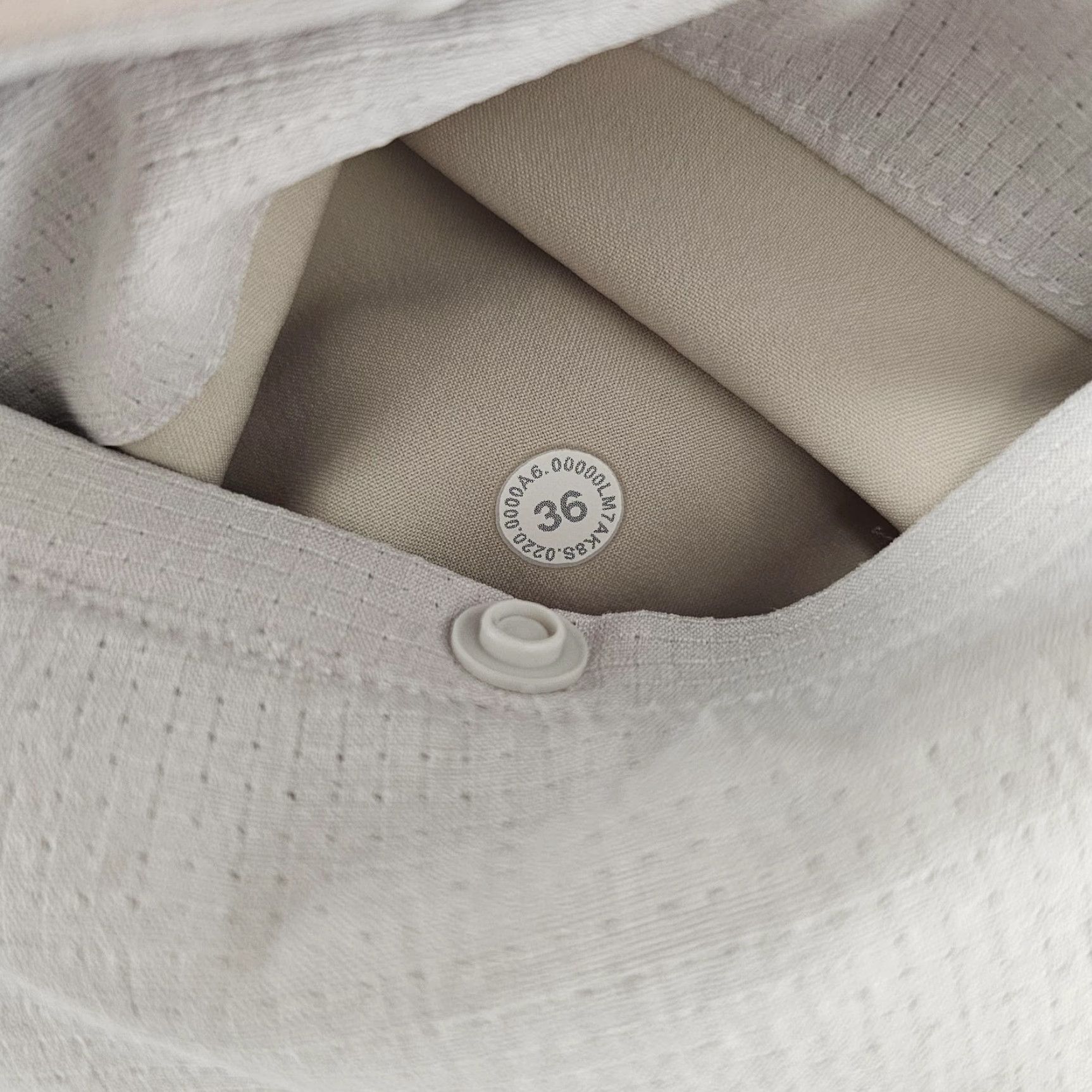 Lululemon Lululemon Shorts Mens 36 Gray Chino Golf Lightweight Performance Casual Pockets Wrap Flat Front Inseam 10 in Regular Size US 36 / EU 52 - 7 Thumbnail