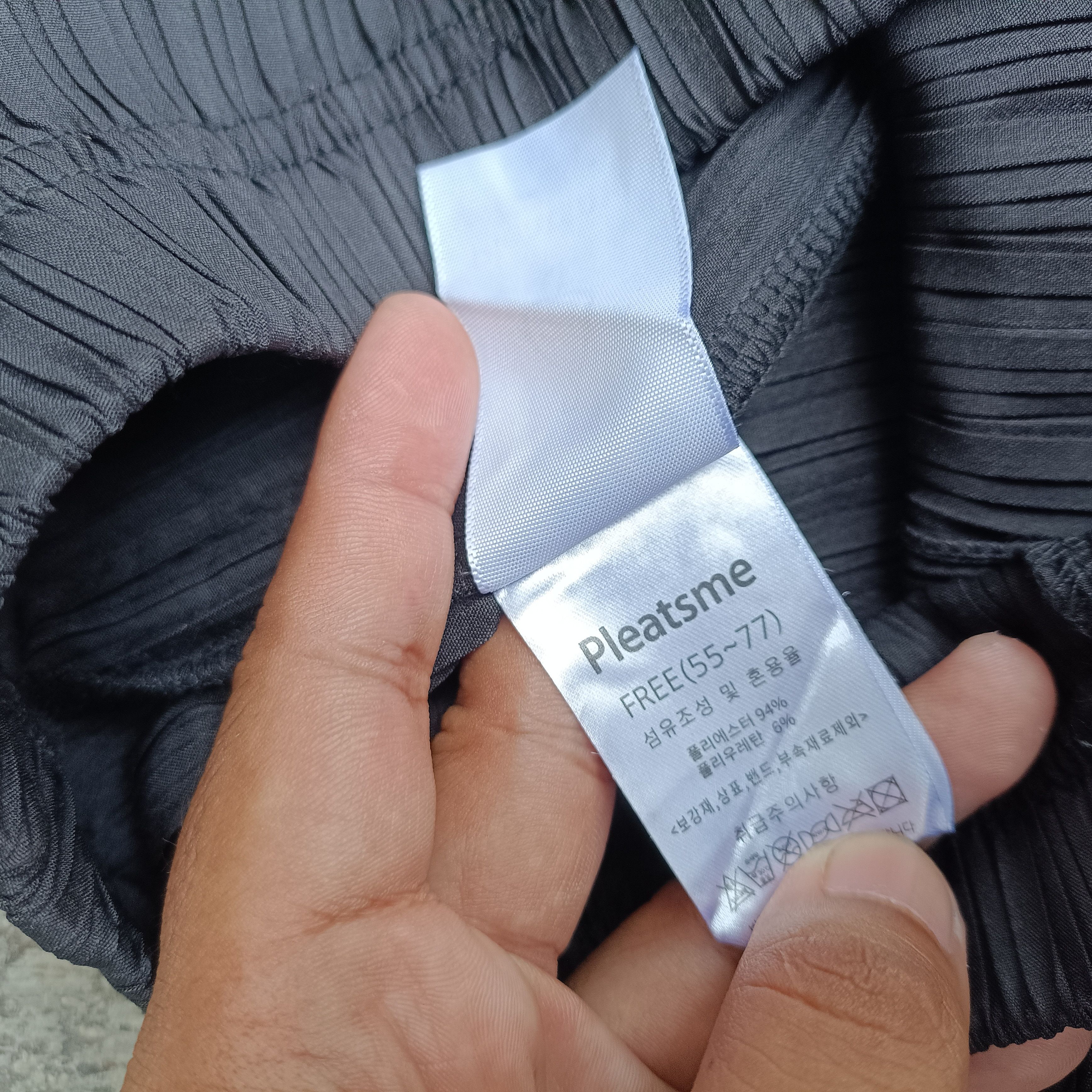 Issey Miyake Pleats Me Pants Black Size 28" / US 6 / IT 42 - 7 Thumbnail