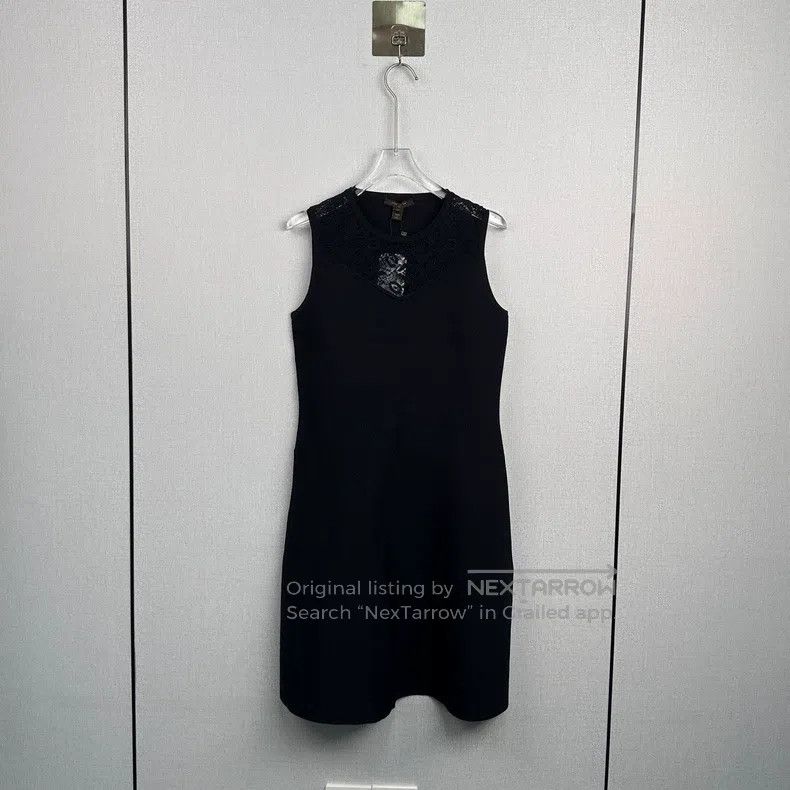 Louis Vuitton Louis Vuitton Lace cutout paneled sleeveless dress Size M / US 6-8 / IT 42-44 - 1 Thumbnail