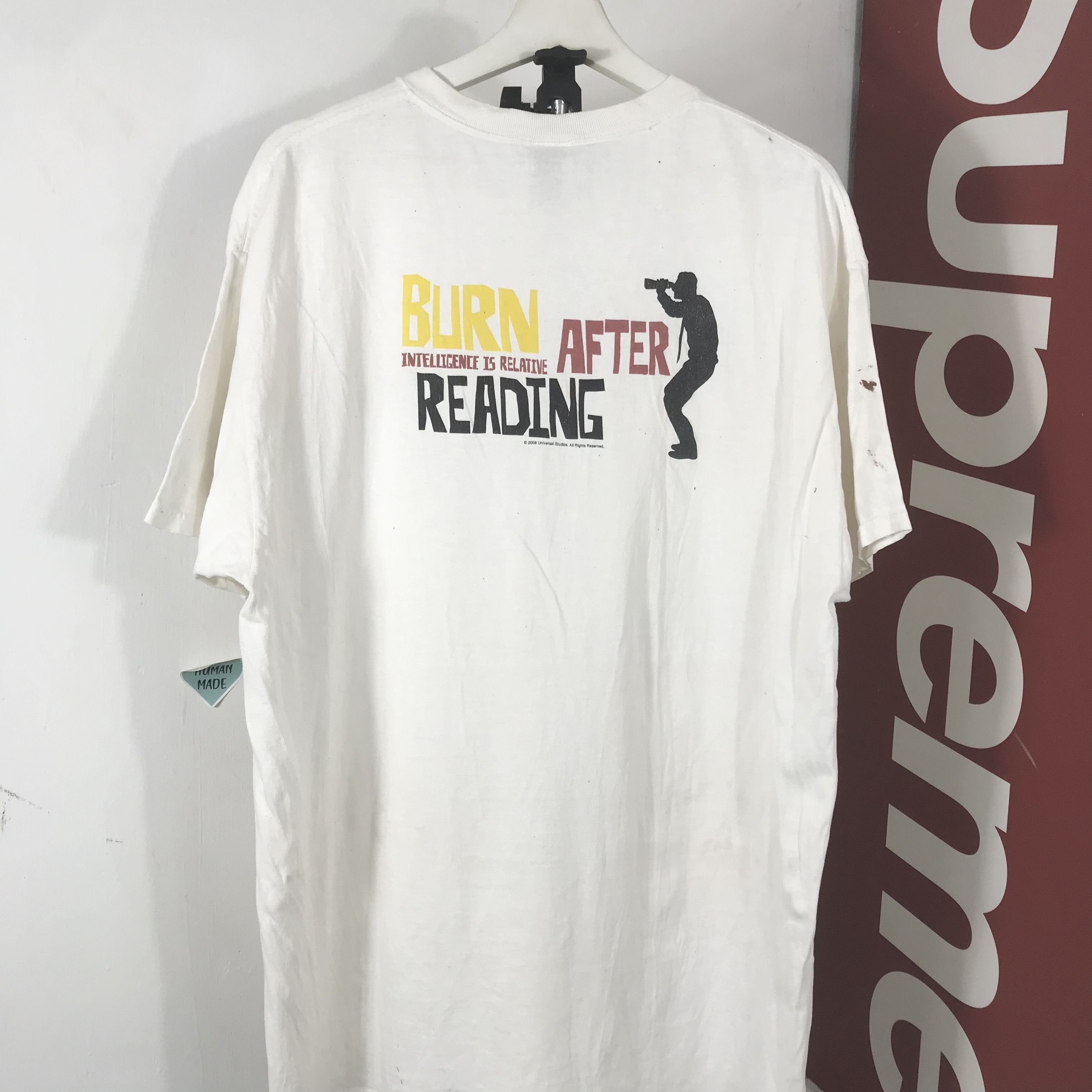 Vintage Vintage burn after reading Brad Pitt Movie Promo T-shirt L Size US XL / EU 56 / 4 - 3 Thumbnail
