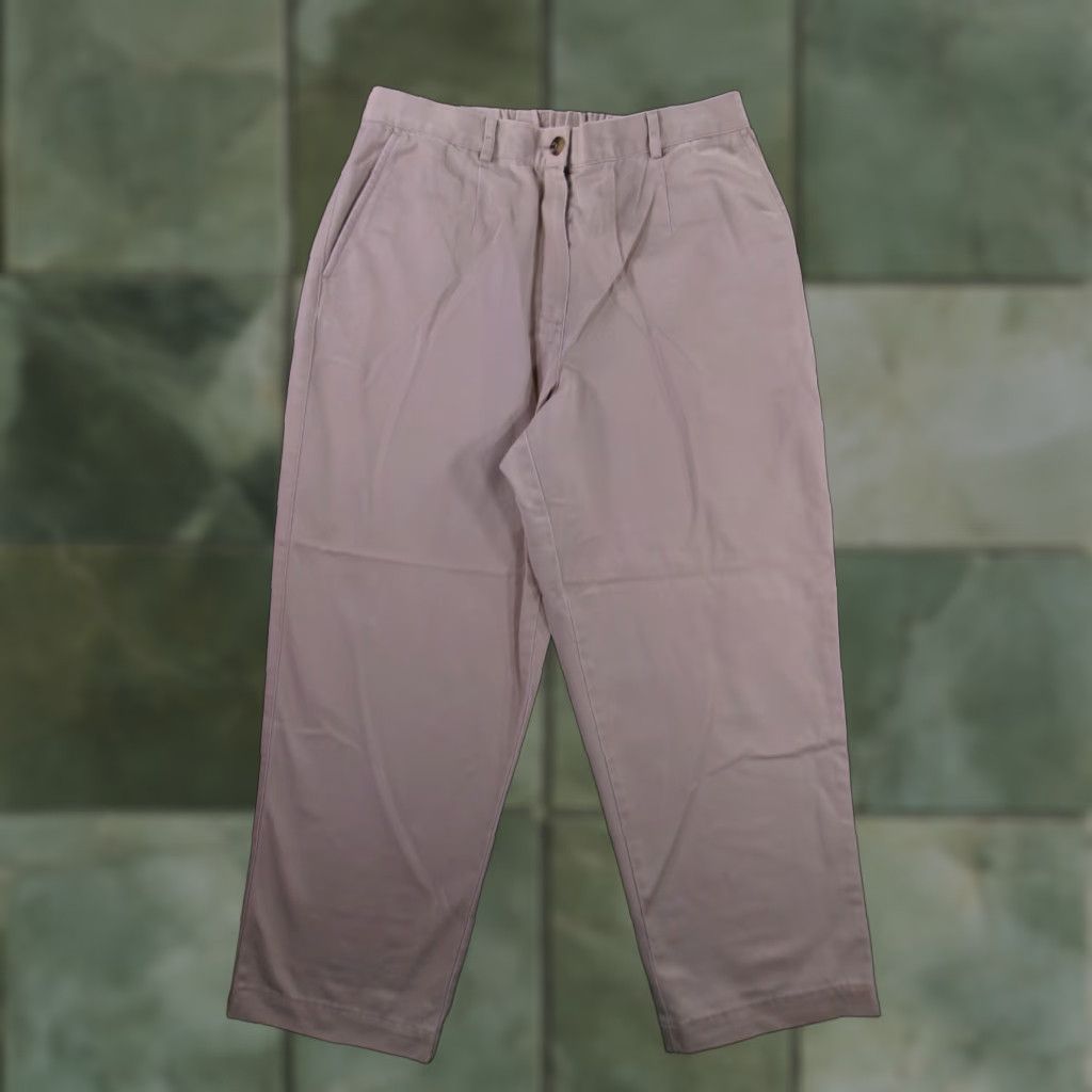Vintage VINTAGE L.L. Bean Pants Women 12 Petite Beige Original Fit Outdoor Hiking Camping Short List 90s Nature Preppy Chino Pants Womens Size 34" / US 12 / IT 48 - 1 Thumbnail