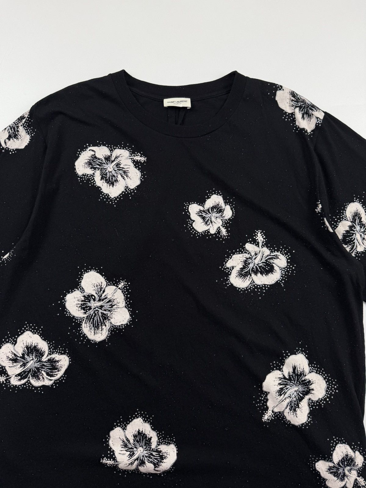 Saint Laurent Paris Saint Laurent Floral Tee Size US L / EU 52-54 / 3 - 7 Thumbnail