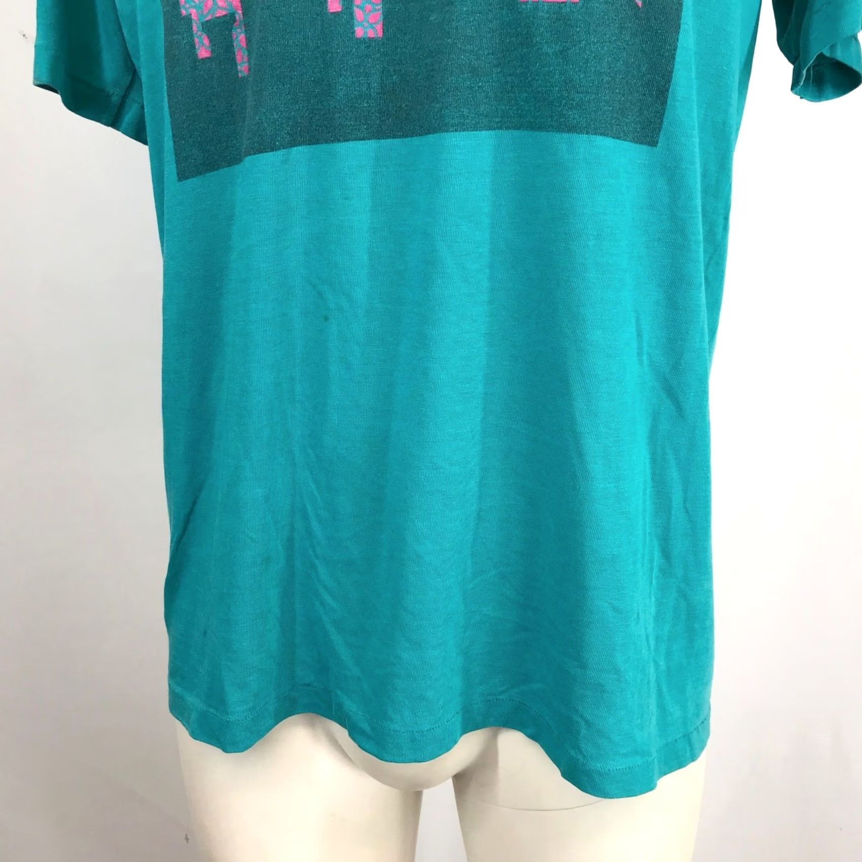 Nike VINTAGE Nike Bloomsday 84 Finisher T-Shirt Mens Teal Pink Single Stitch 80s Tee Size US L / EU 52-54 / 3 - 3 Thumbnail