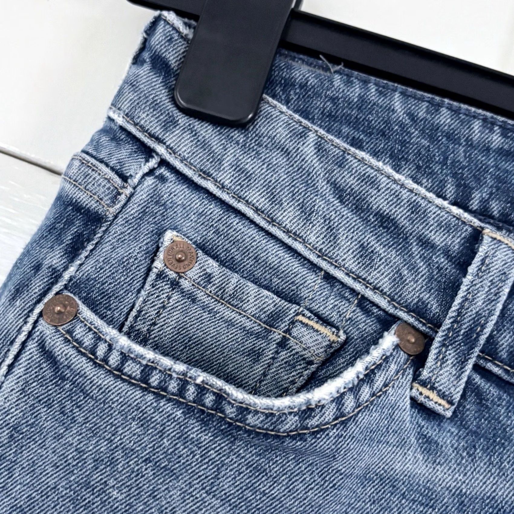7 For All Mankind 7 For All Mankind Blue Distressed Jeans - W24/L31 Womens Size - Italy Denim - Slim Fit Size 42" / US 20 - 5 Thumbnail