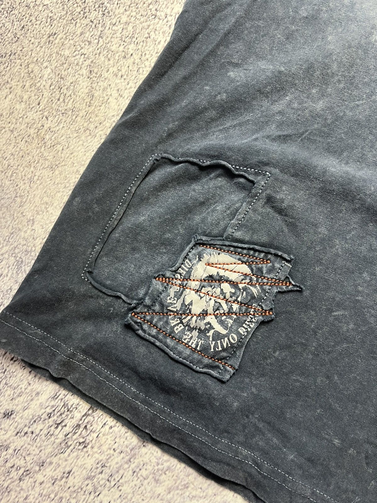Diesel Vintage Diesel T-Shirt Big Logo 2000s Hype Y2K XL size Size US XL / EU 56 / 4 - 16 Thumbnail