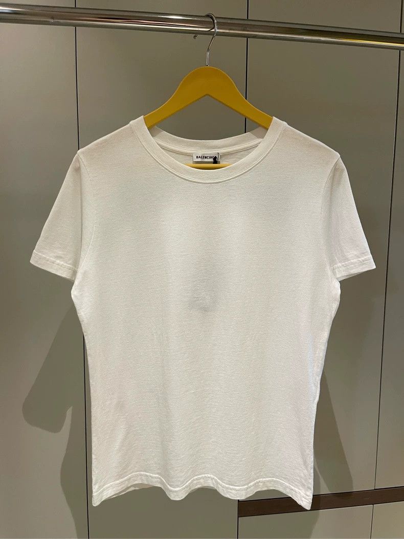 Balenciaga Balenciaga embroidered logo on the back short sleeves 2502 Size US L / EU 52-54 / 3 - 4 Thumbnail