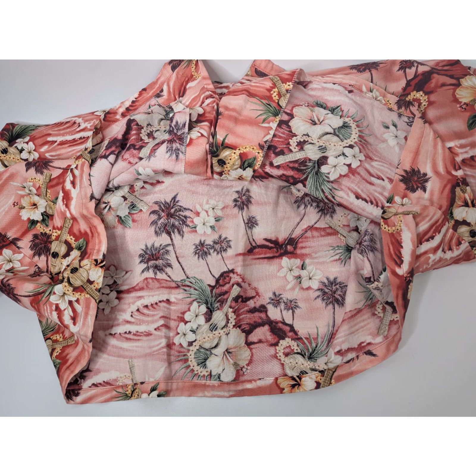 Hilo Hattie VINTAGE Hilo Hattie Hawaiian Shirt Mens 5XL Pink Floral Short Sleeve Button-Up Beach Surf Camp Mens Size US XXL / EU 58 / 5 - 7 Thumbnail