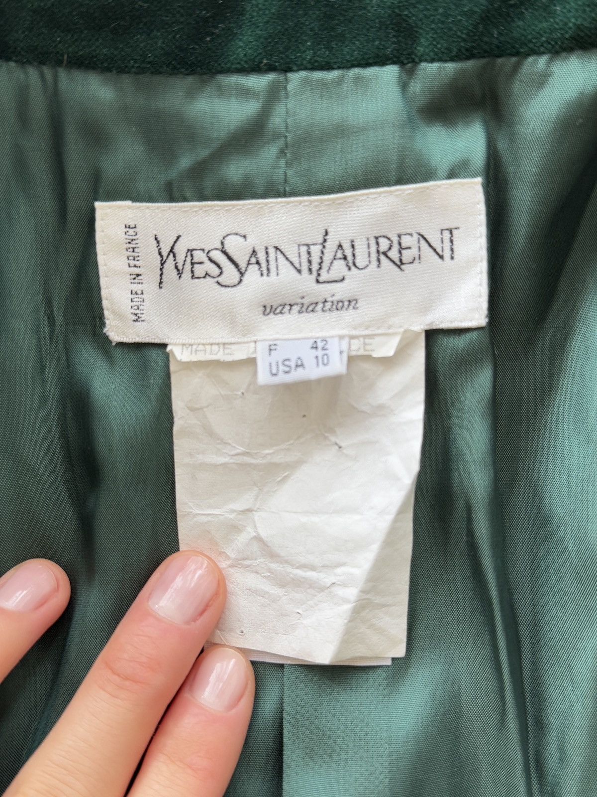 Yves Saint Laurent Yves Saint Laurent velvet blazer Size M / US 6-8 / IT 42-44 - 7 Thumbnail