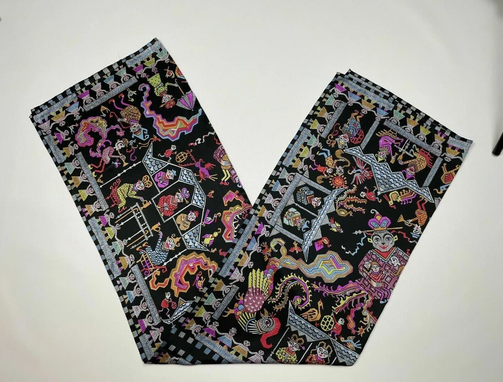 Other Fabric Hand Made Switzerland Pure Silk Printed Scarf Size ONE SIZE - 2 Thumbnail
