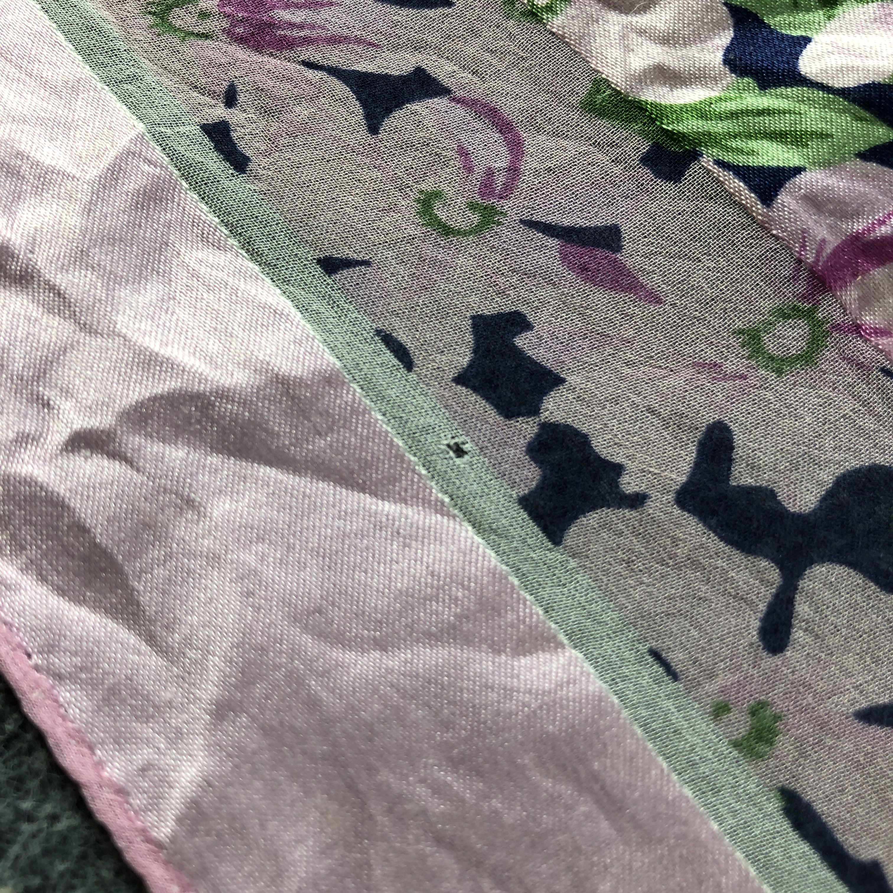 Yves Saint Laurent Yves Saint Laurent Floral Silk Scarf M1266 Size ONE SIZE - 10 Thumbnail