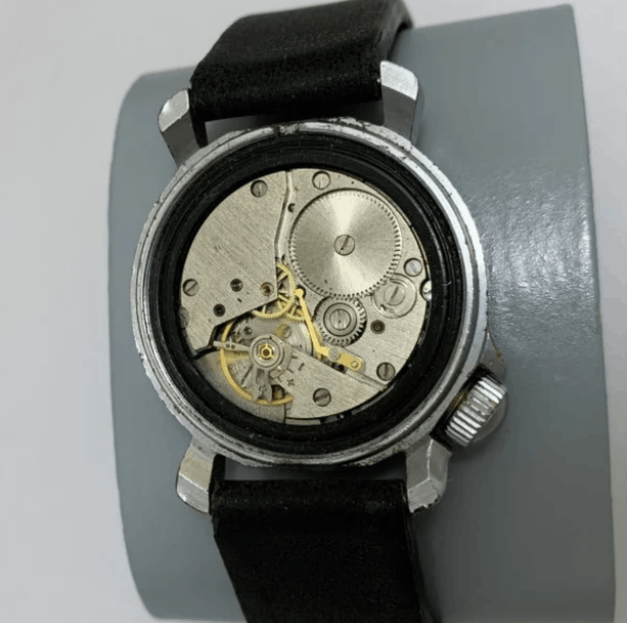 Vintage Vintage Mens Watch Vostok Komandirskie Small Blue Dial USSR Size ONE SIZE - 3 Thumbnail