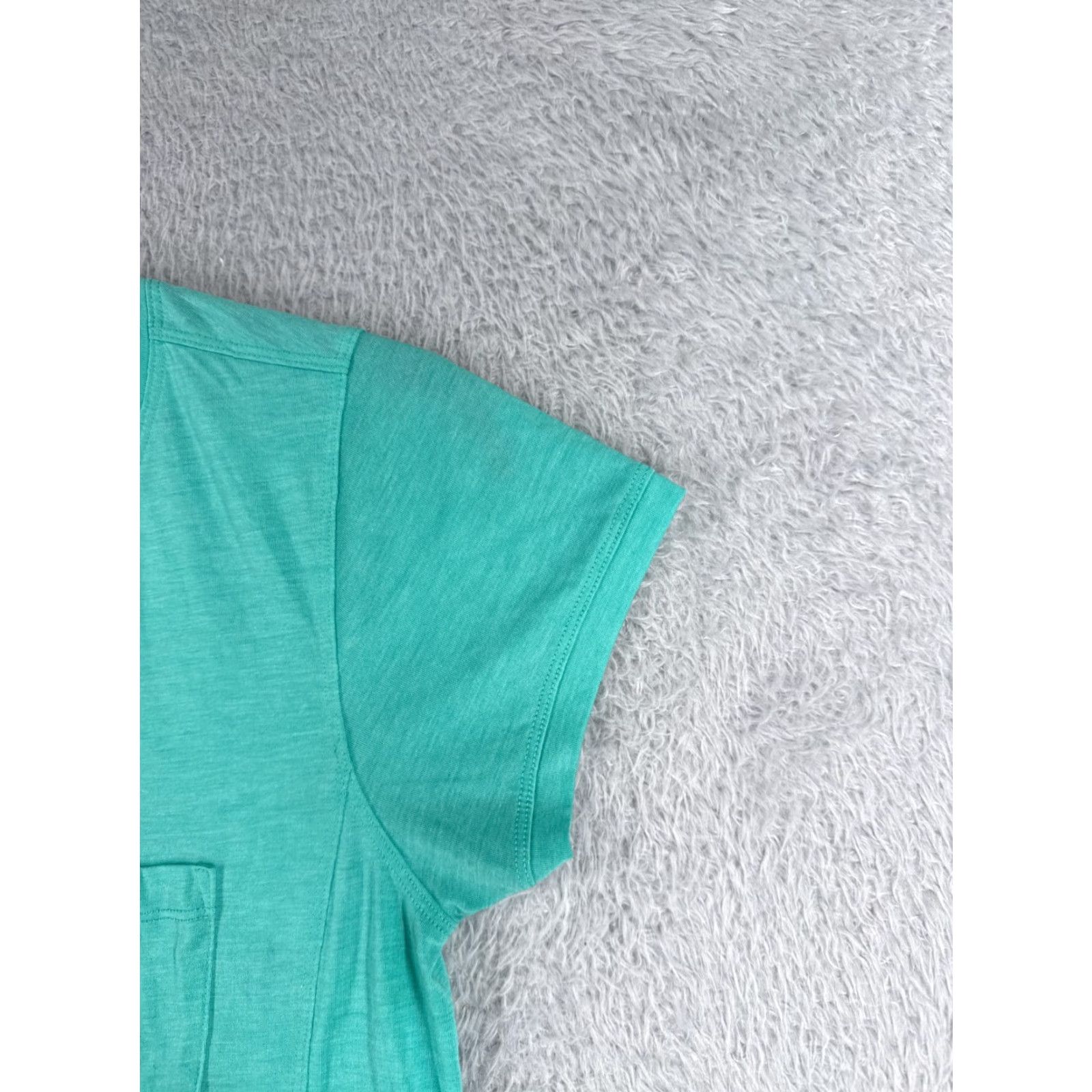 Patagonia Patagonia Shirt Women S Teal Short Sleeve Henley Capilene Cool Trail Size S / US 4 / IT 40 - 2 Thumbnail