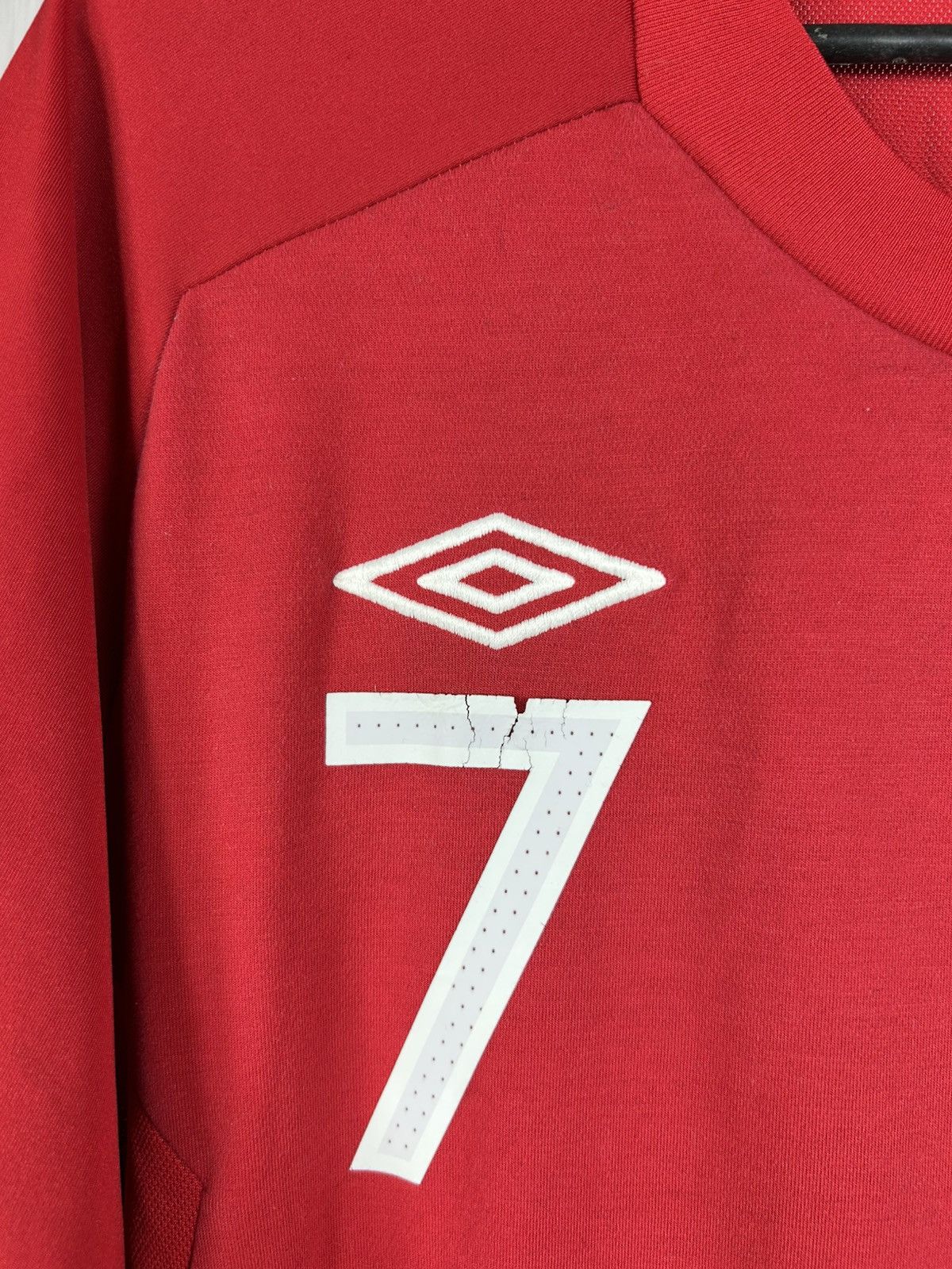 Umbro England Beckham Soccer Jersey 2010 Umbro Away Shirt Size 40 Size US M / EU 48-50 / 2 - 6 Thumbnail
