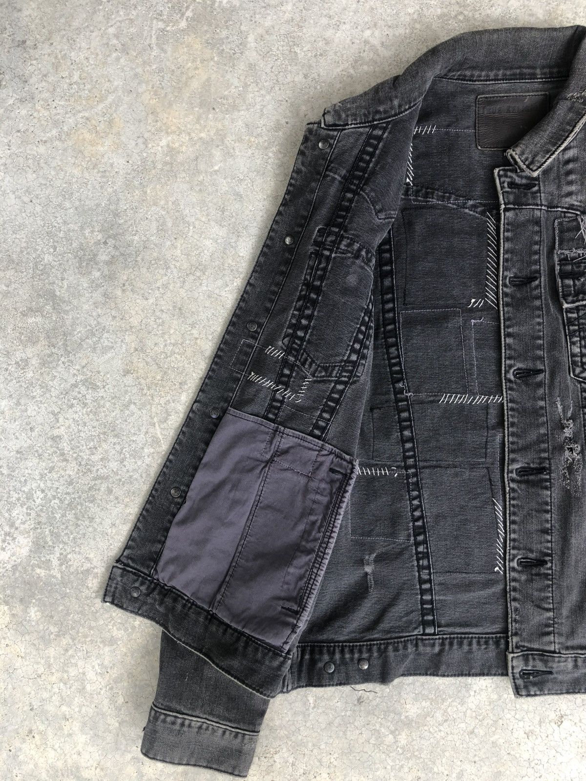 True Religion True Religion Denim Jacket Boro Patchwork Distressed Size US M / EU 48-50 / 2 - 11 Thumbnail