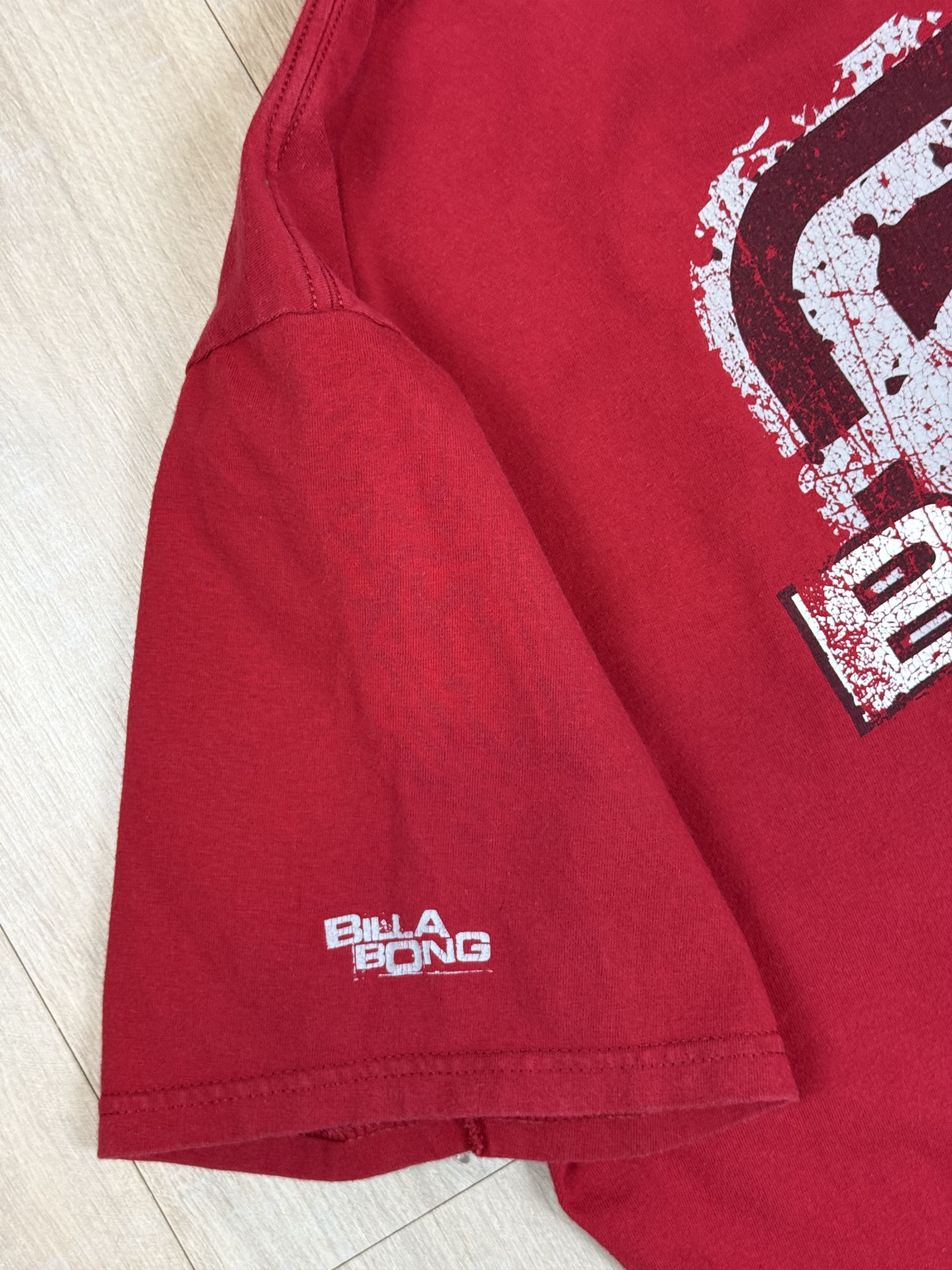 Billabong Vintage 90s Billabong Surf Style Graphic T-shirt Red Size US M / EU 48-50 / 2 - 3 Thumbnail