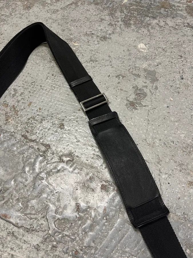 Gucci 2000s Gucci Black Minimalist Messenger Shoulder Bag Size ONE SIZE - 4 Thumbnail