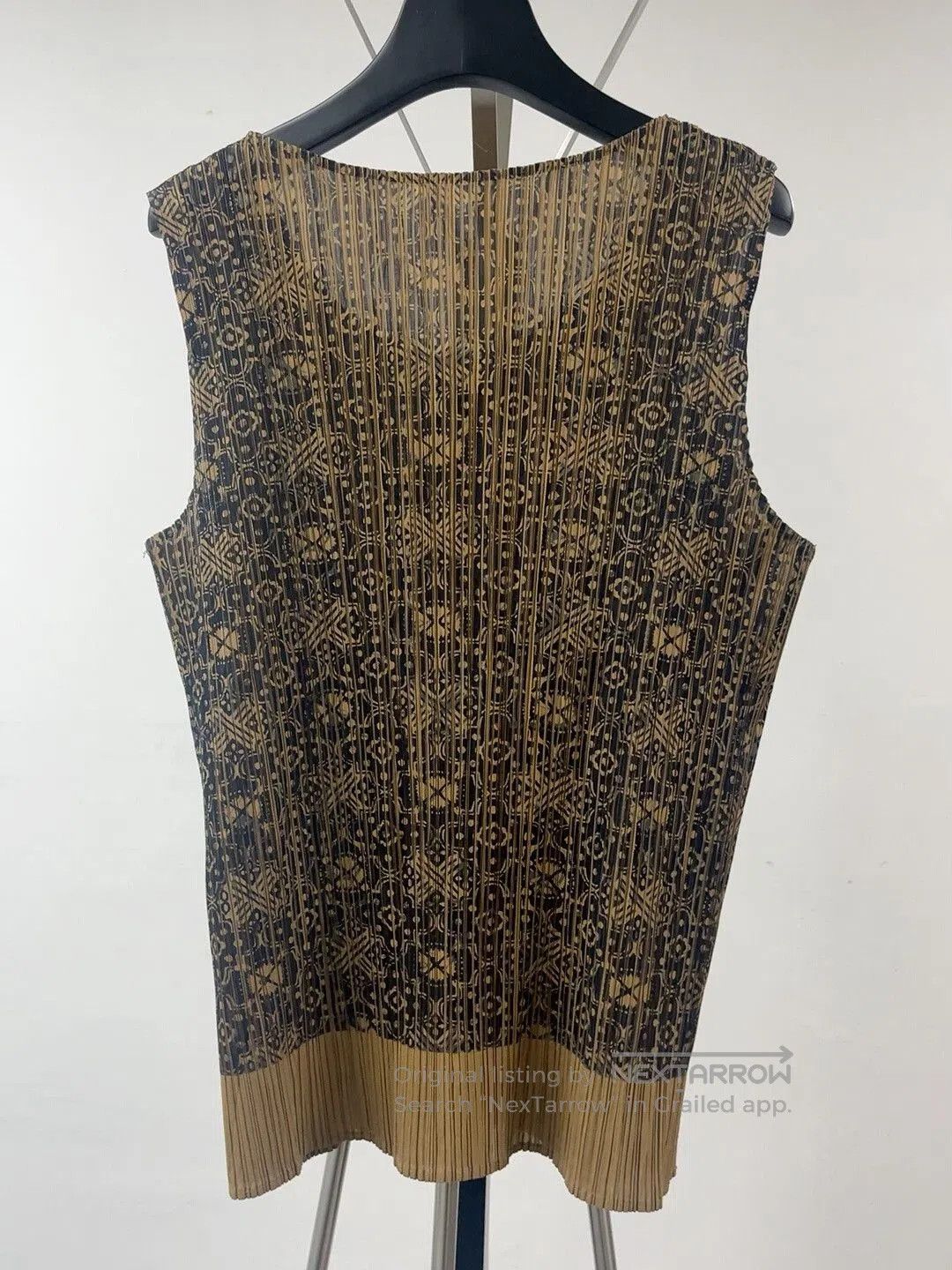 Pleats Please Issey Miyake Pleats Please ISSEY MIYAKE Vintage Tank Top. Size XL / US 12-14 / IT 48-50 - 2 Thumbnail