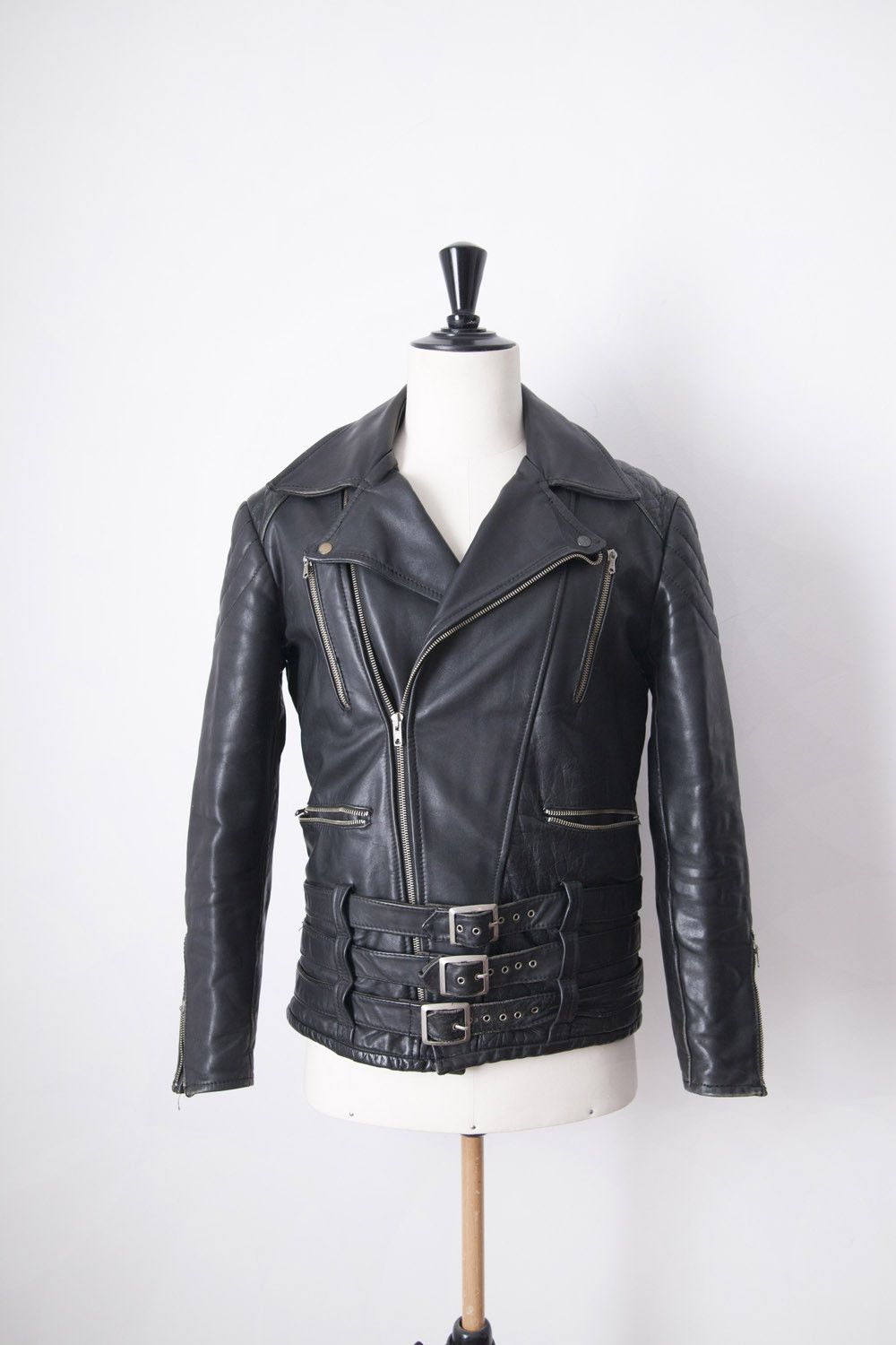 Vintage Vintage black leather biker jacket Size US M / EU 48-50 / 2 - 3 Thumbnail