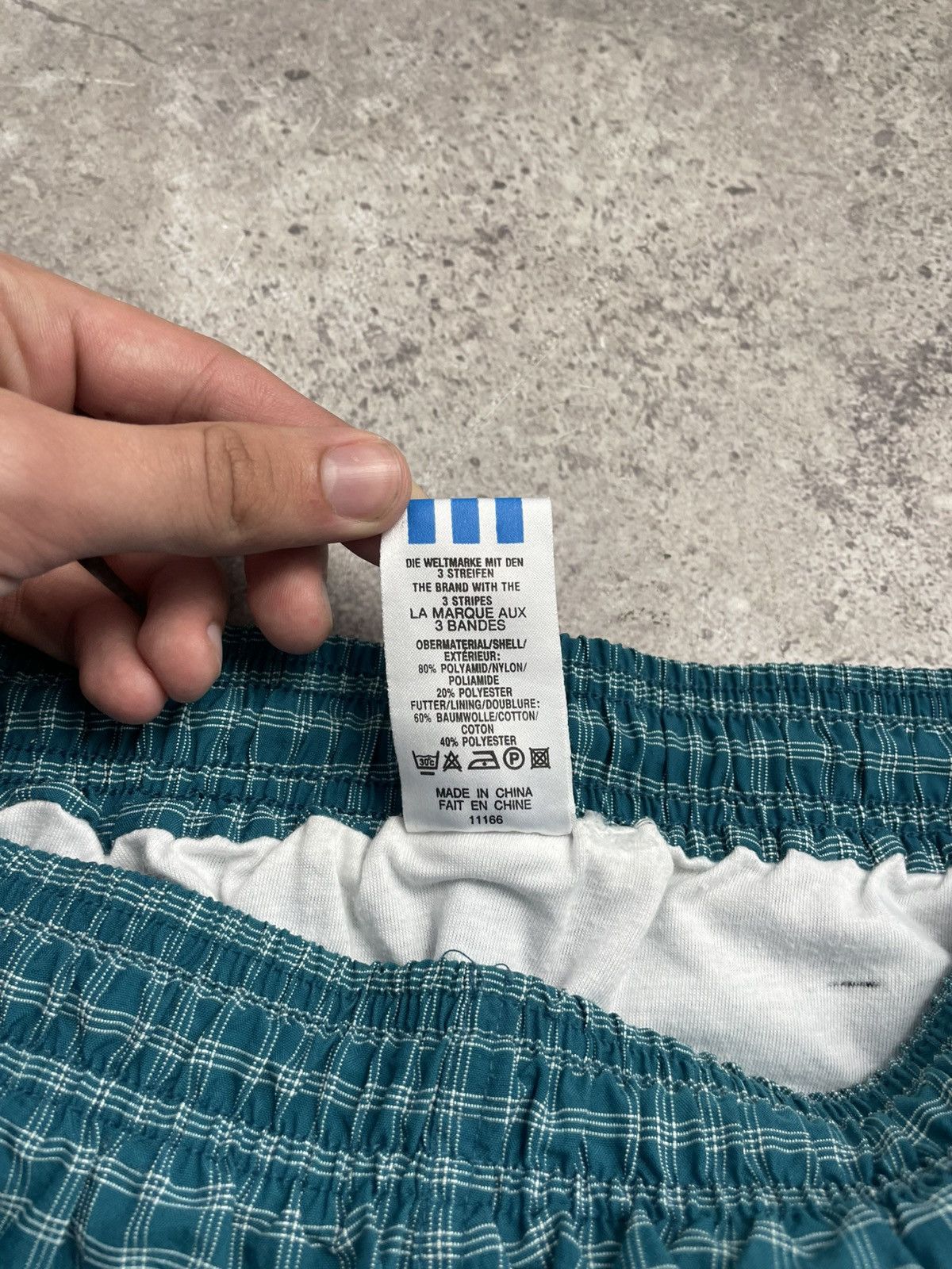 Adidas × Vintage Adidas vintage shorts Size US 34 / EU 50 - 6 Thumbnail